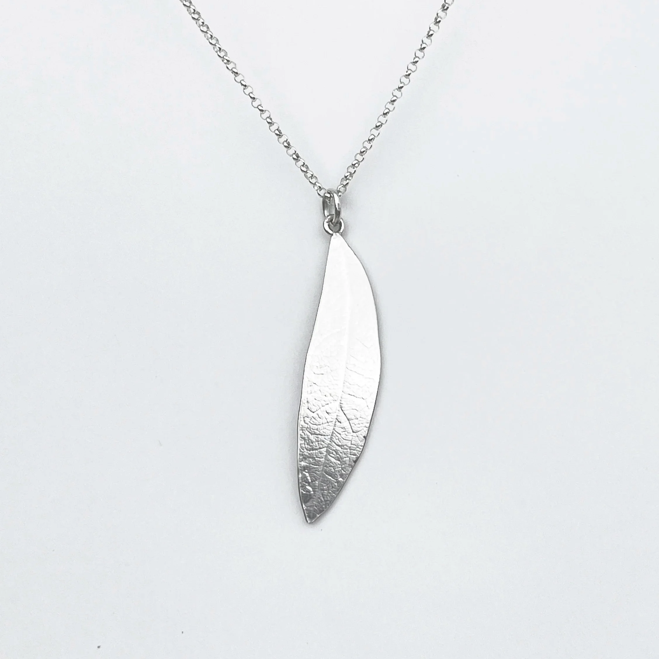 LeafPendant_Detail.jpg