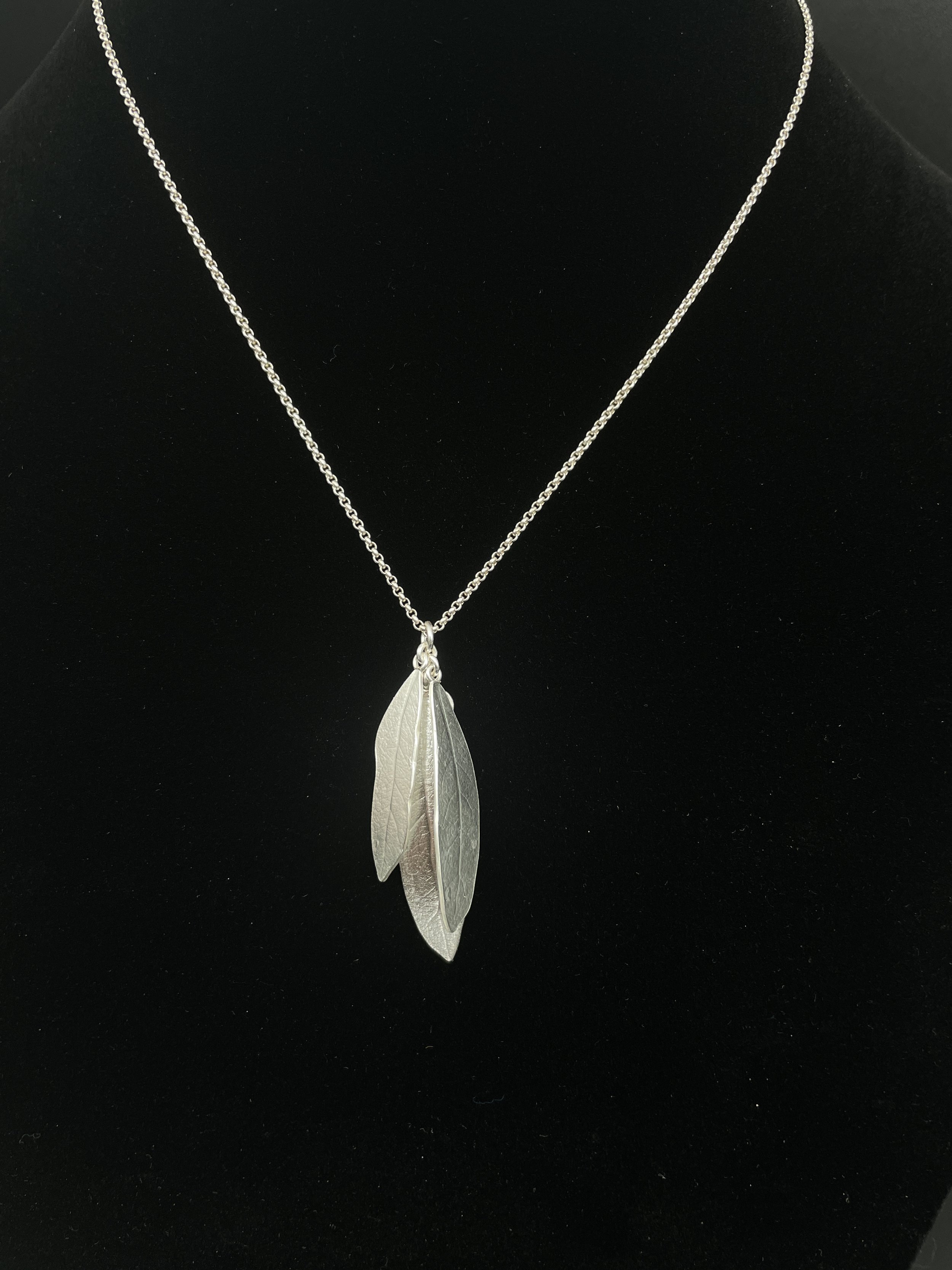 Oak Leaf Trio Pendant