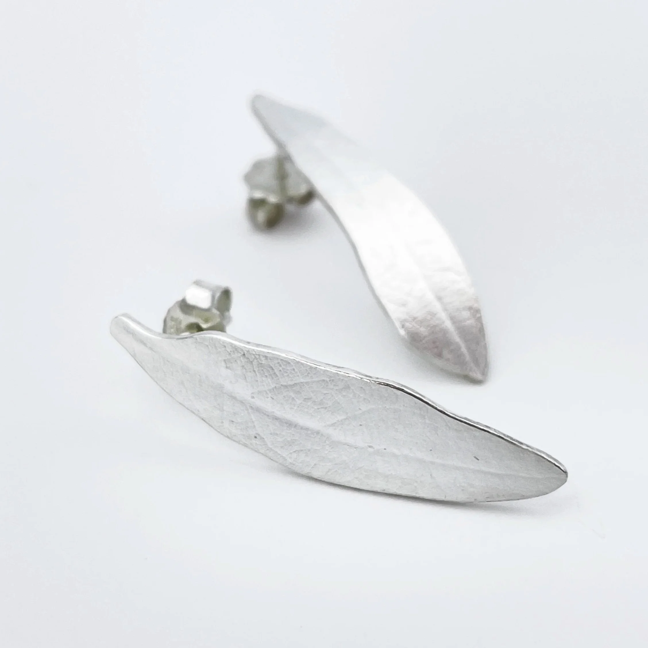 LeaveEarringposts_detail.jpg