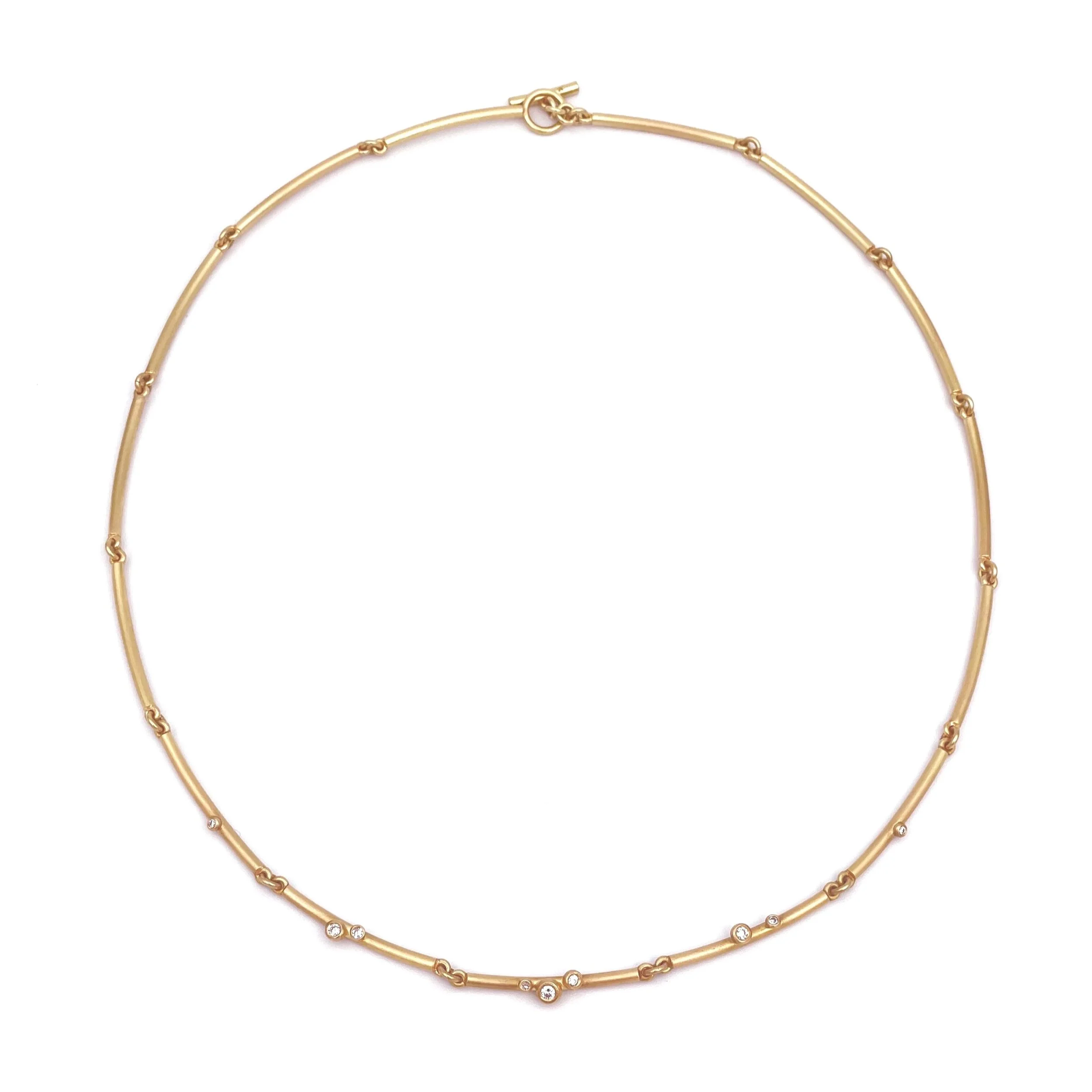 Meraki18KNecklace_topview.jpg