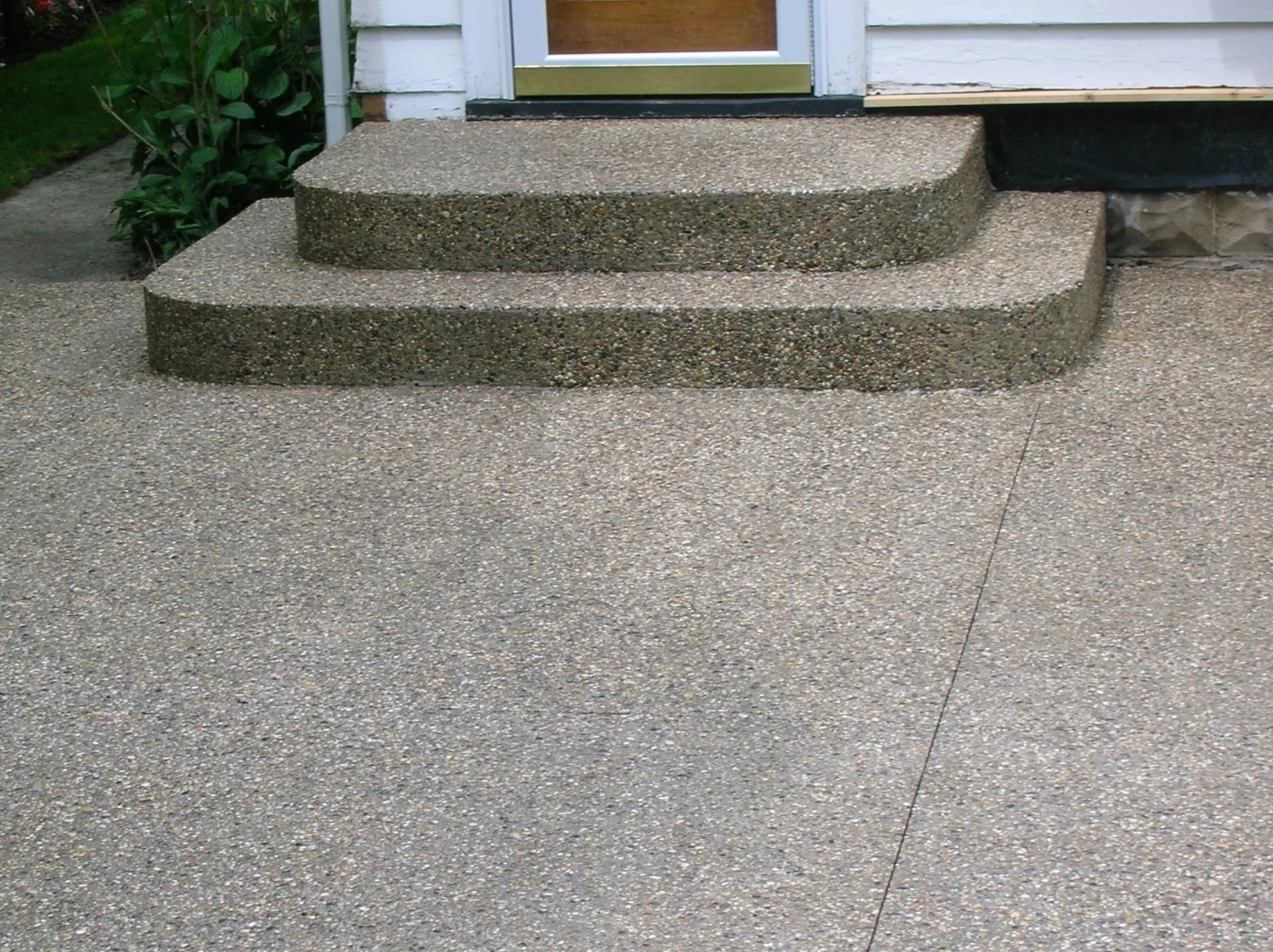 1Patio+-+Exposed+Aggregate.jpg