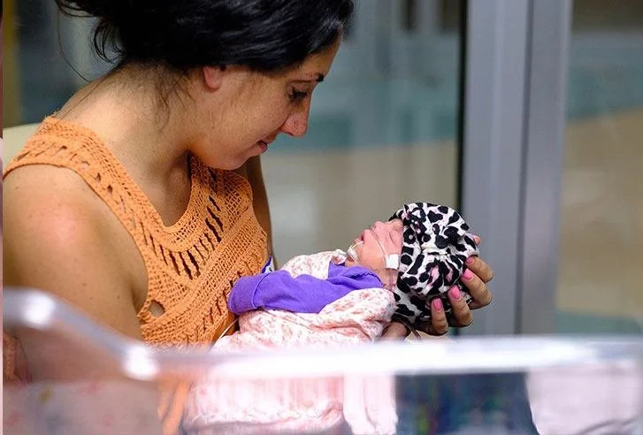 10 Things I Wish Every NICU Parent Knew