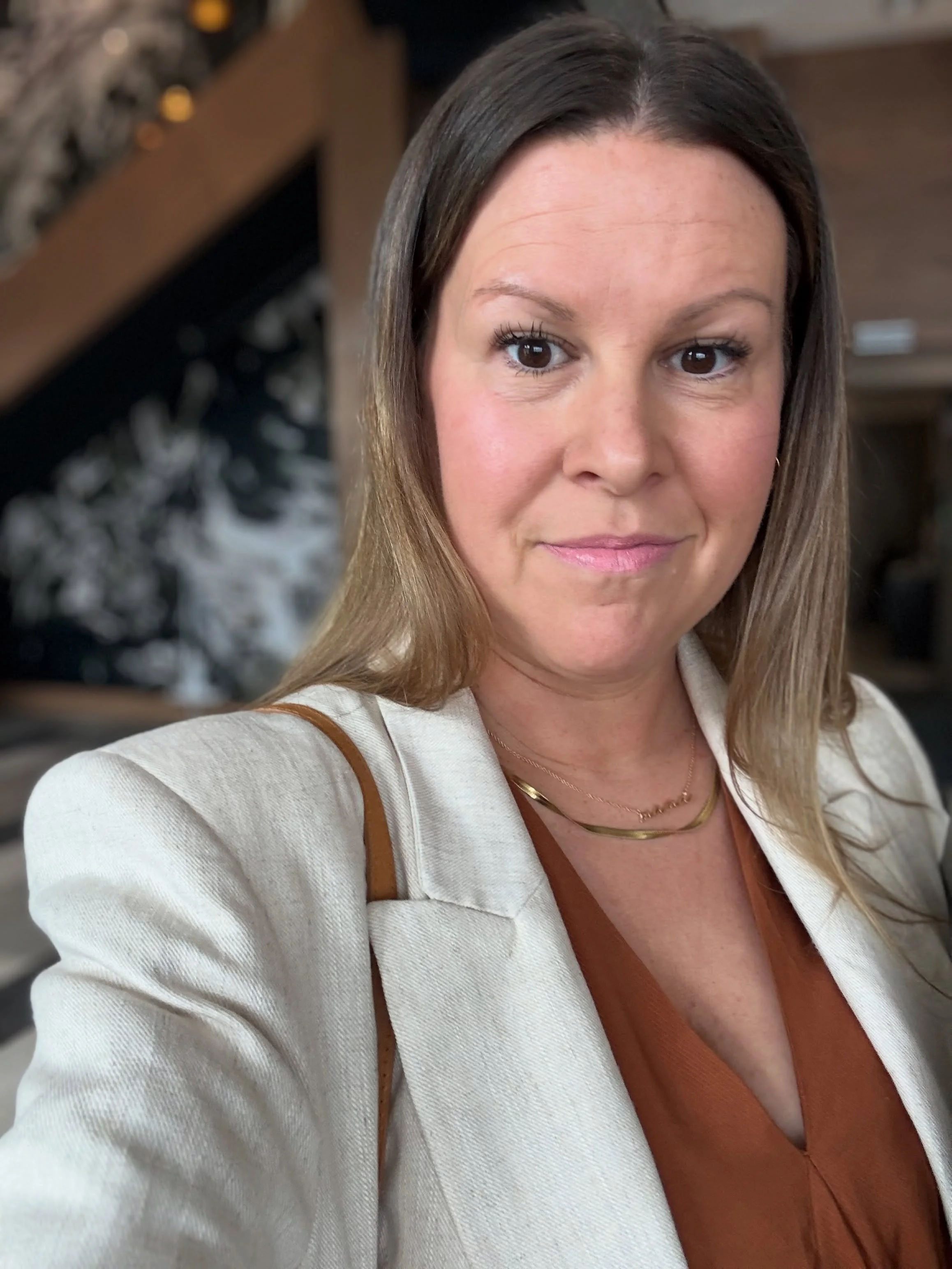 Yesterday I celebrated  44 years and feel absolutely grateful for the overwhelming depth of love I have in my life. Reflecting on the past year and the blessings. I have never felt so alive and so rooted in my mission as a mother, wife, business owne