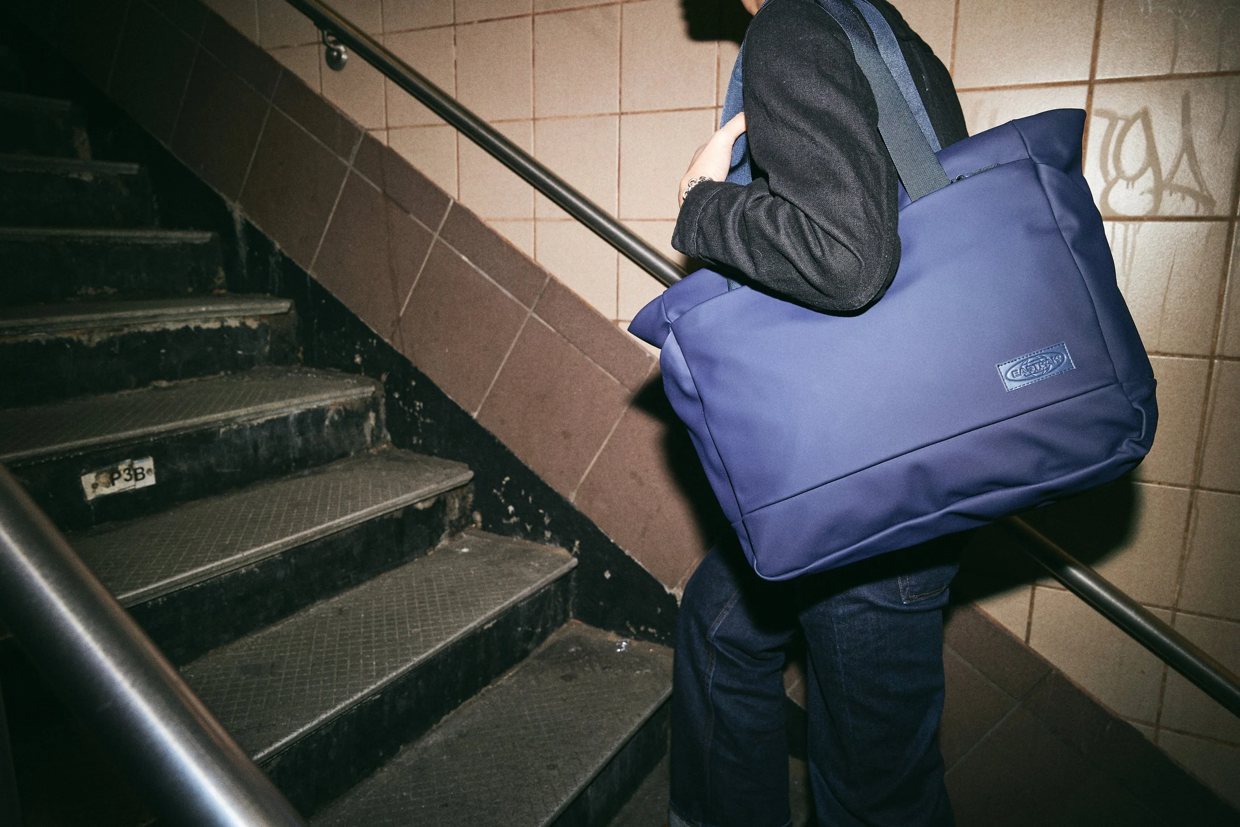 Sp26_Eastpak_CNNCTF_MatteAdmiral_7.jpg