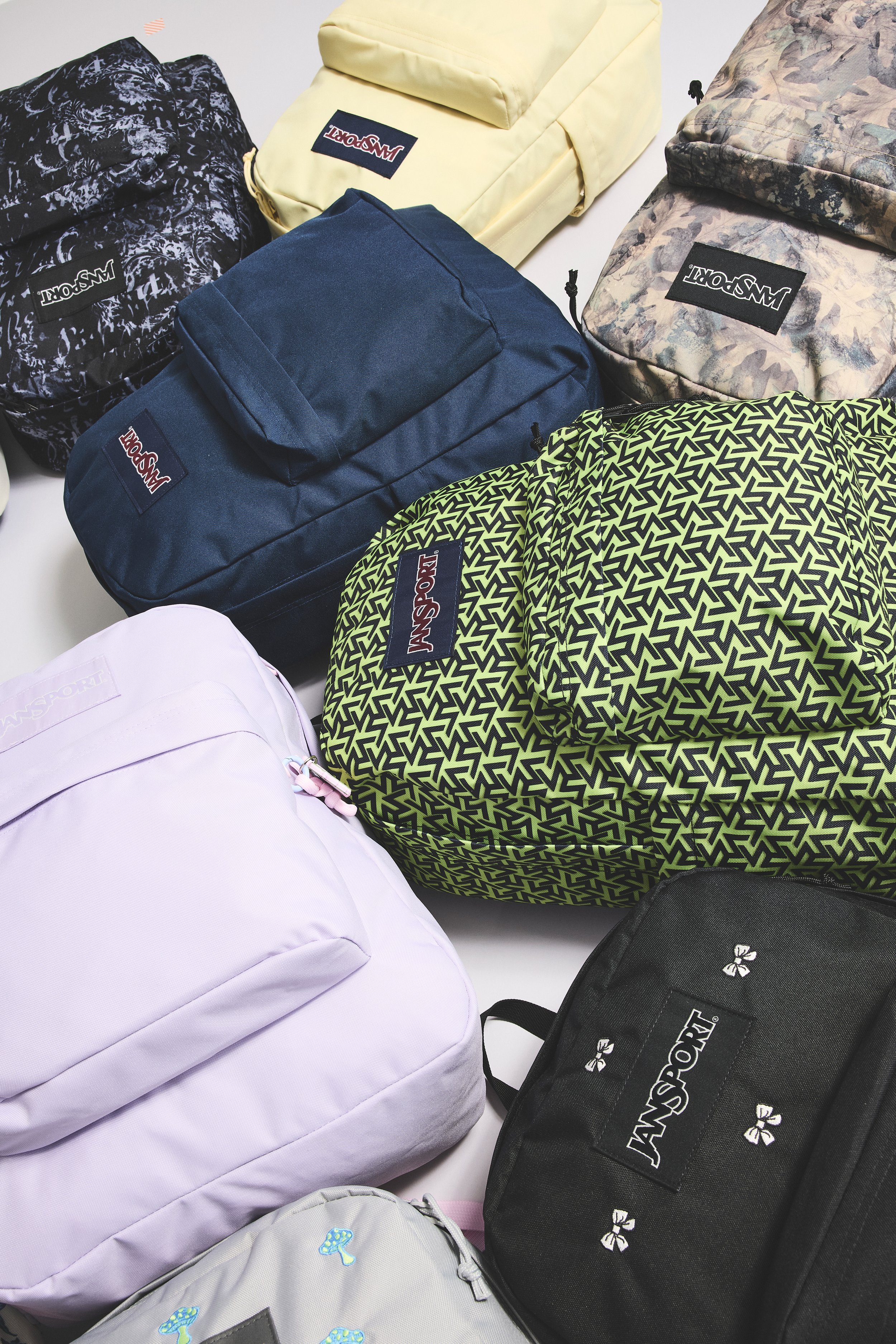 LOOK_004_B_012.jpg
