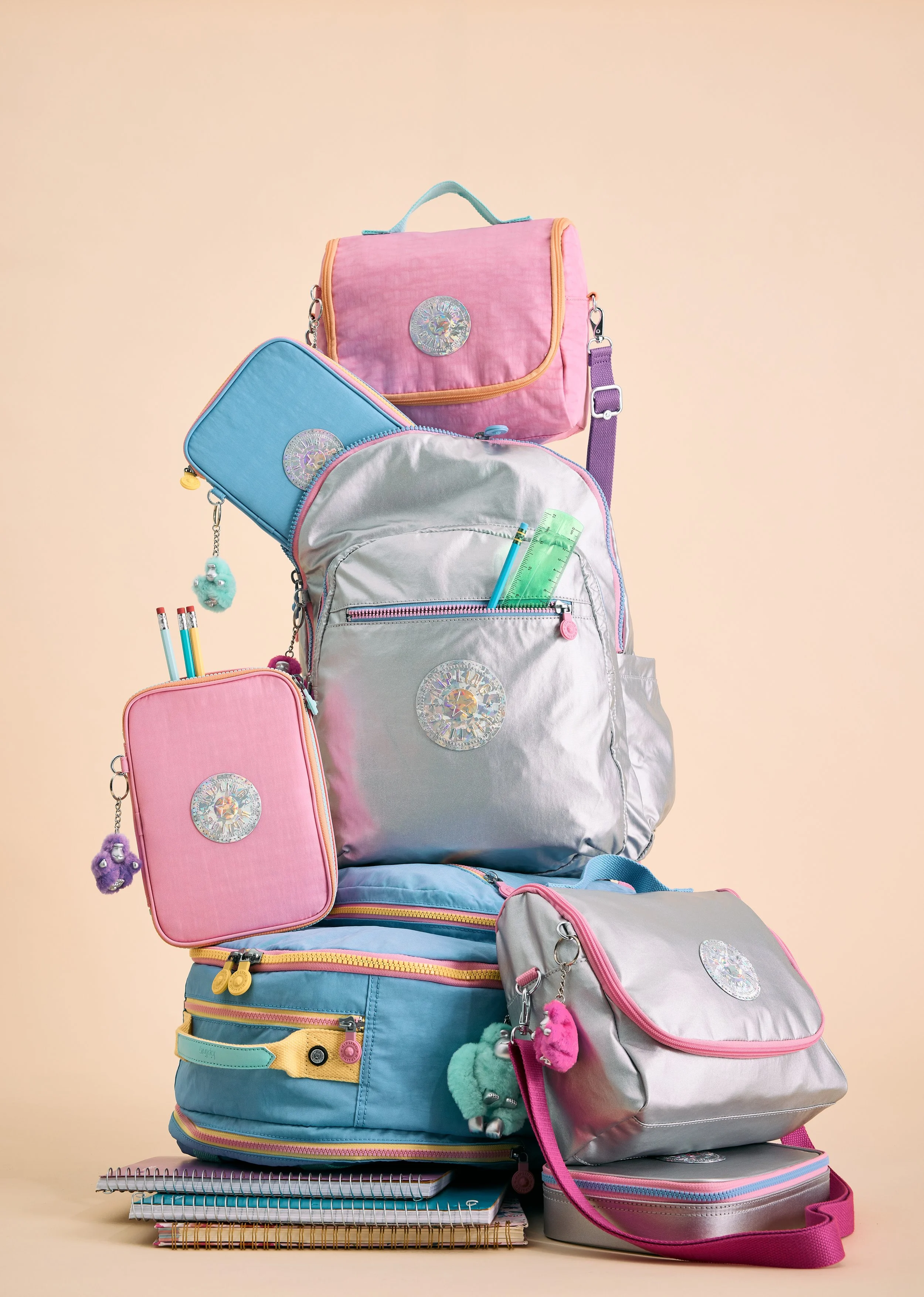 Sp26_OutletStores_School_MixPop_1_ret.jpg