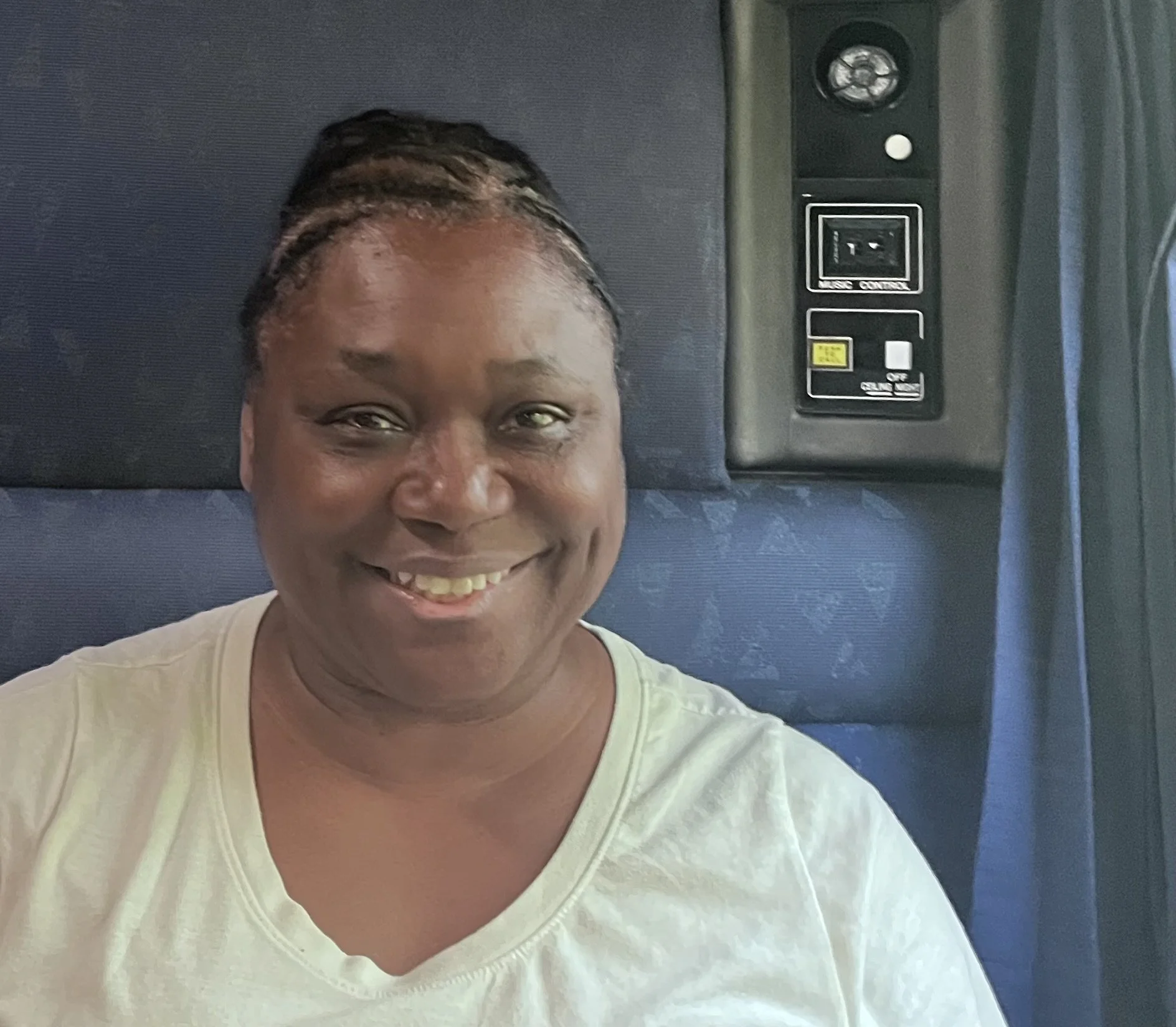 IMG_8561_VA host.jpg