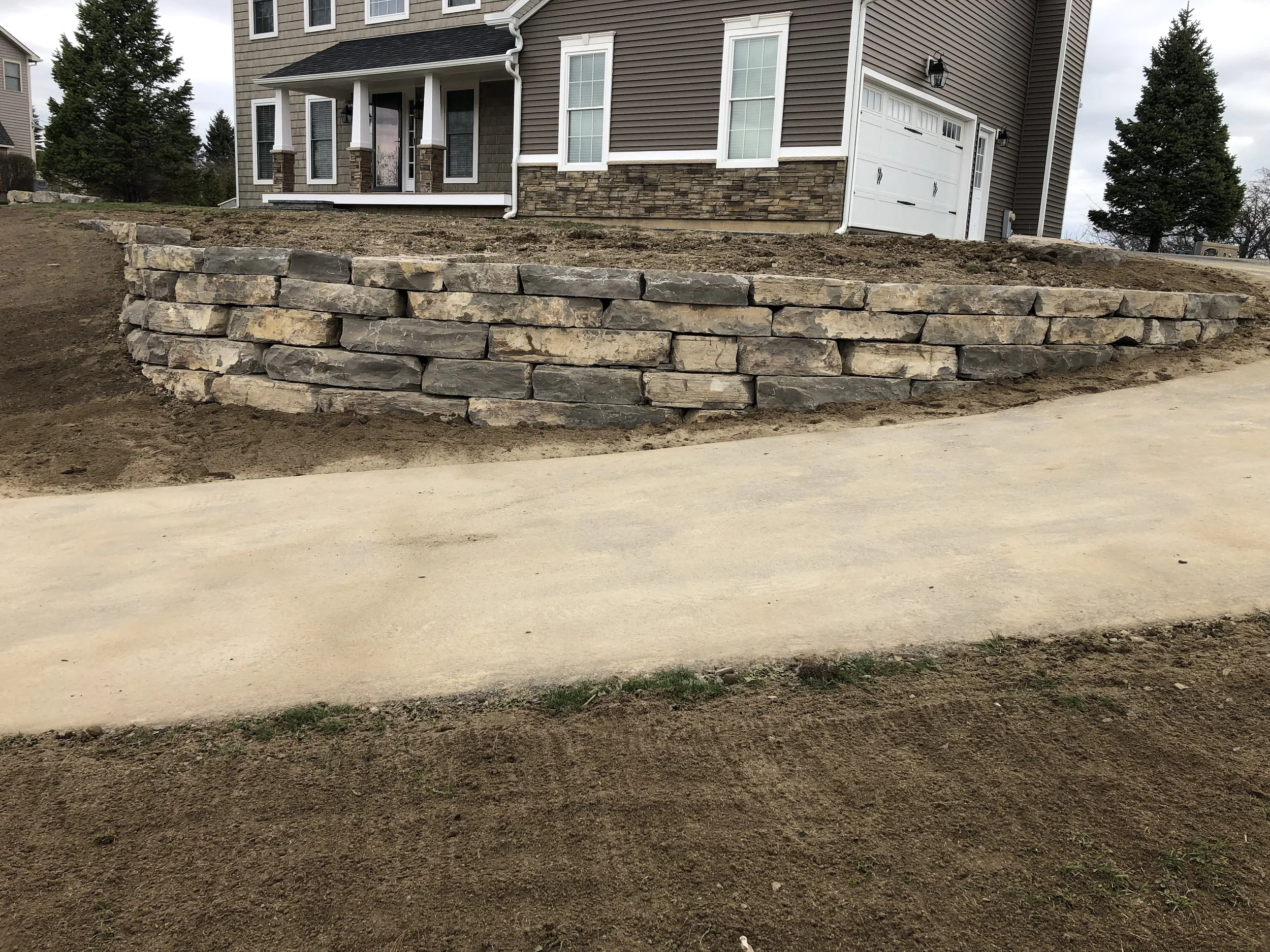 Retaining Wall/Boulder Wall