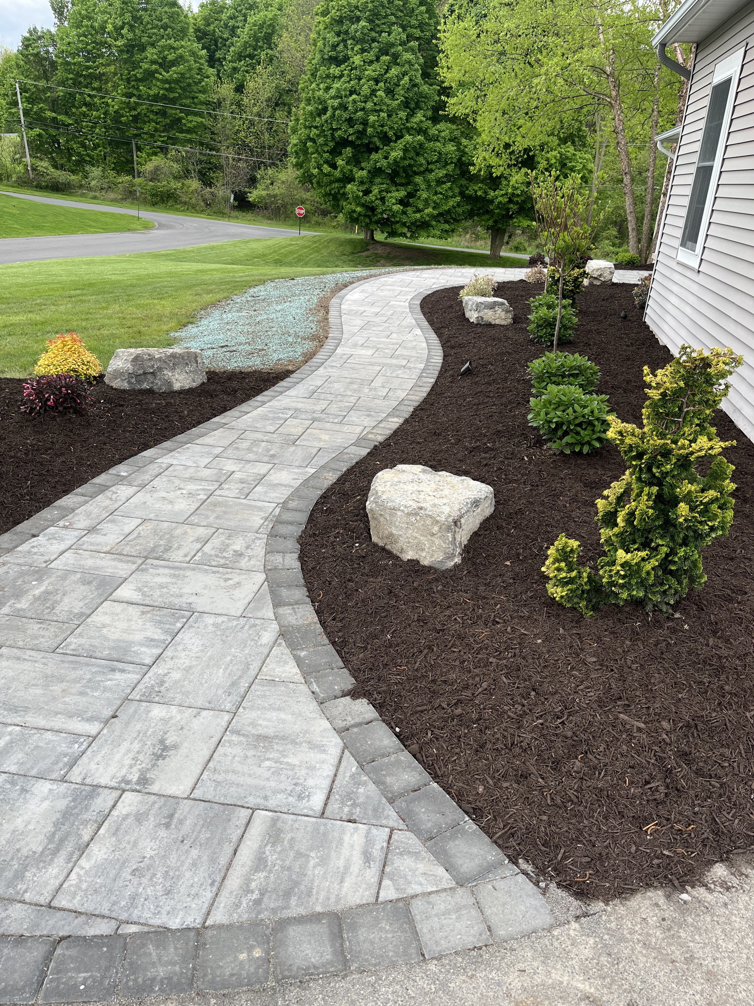 Walkway/Mulch Landscaping