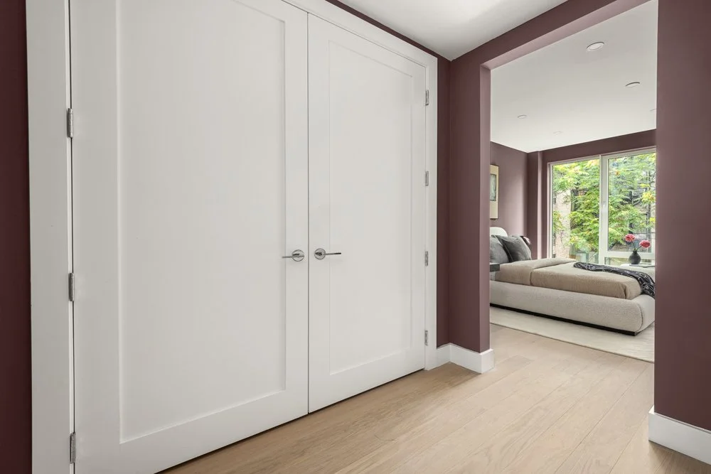 439 E 77_3 Bed_0017medium.jpg