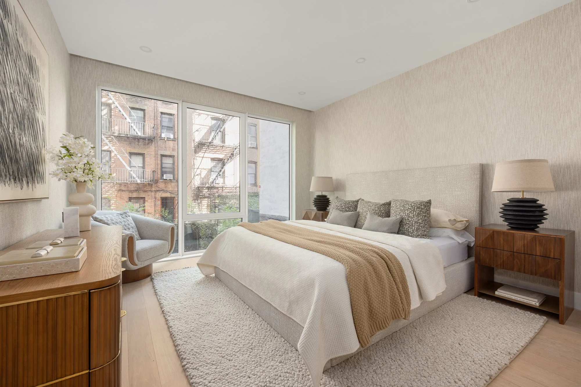 439 East 79th Street_Maisonette_016medium.jpg