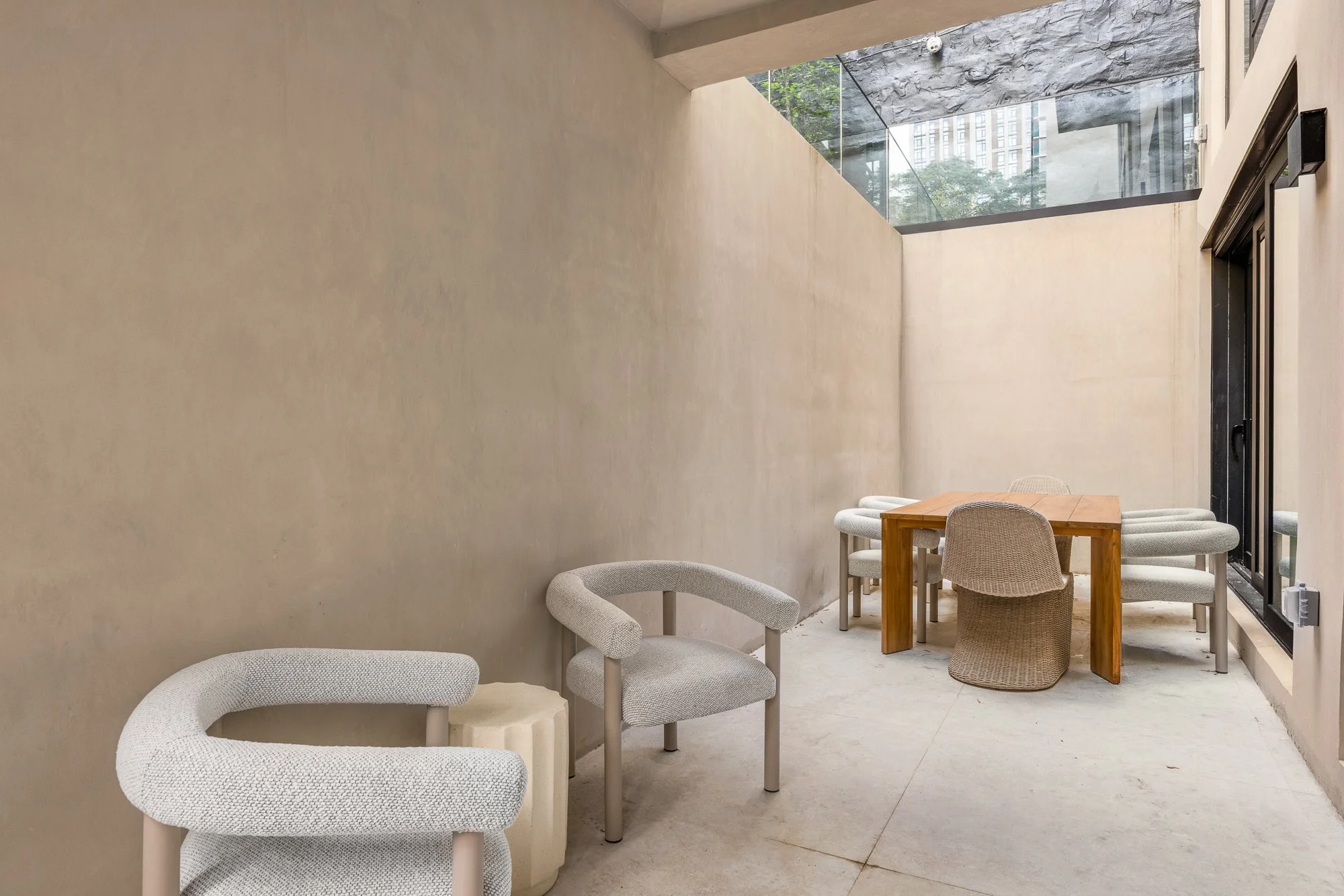 439 East 79th Street_Maisonette_024medium.jpg