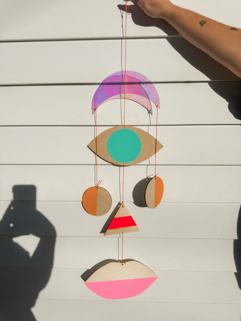 Face Mobile (Lips) by Cosmic Peace Studio