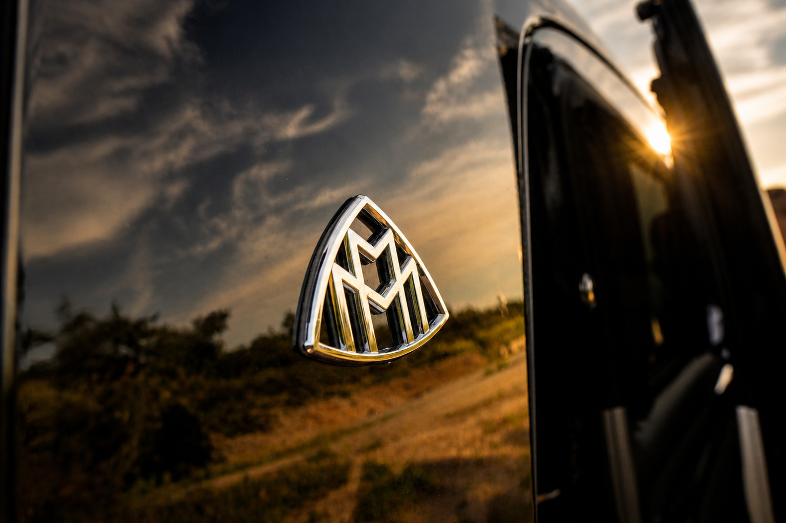 Mercedes-Benz detail on a luxury transfer vehicle in Bodrum.