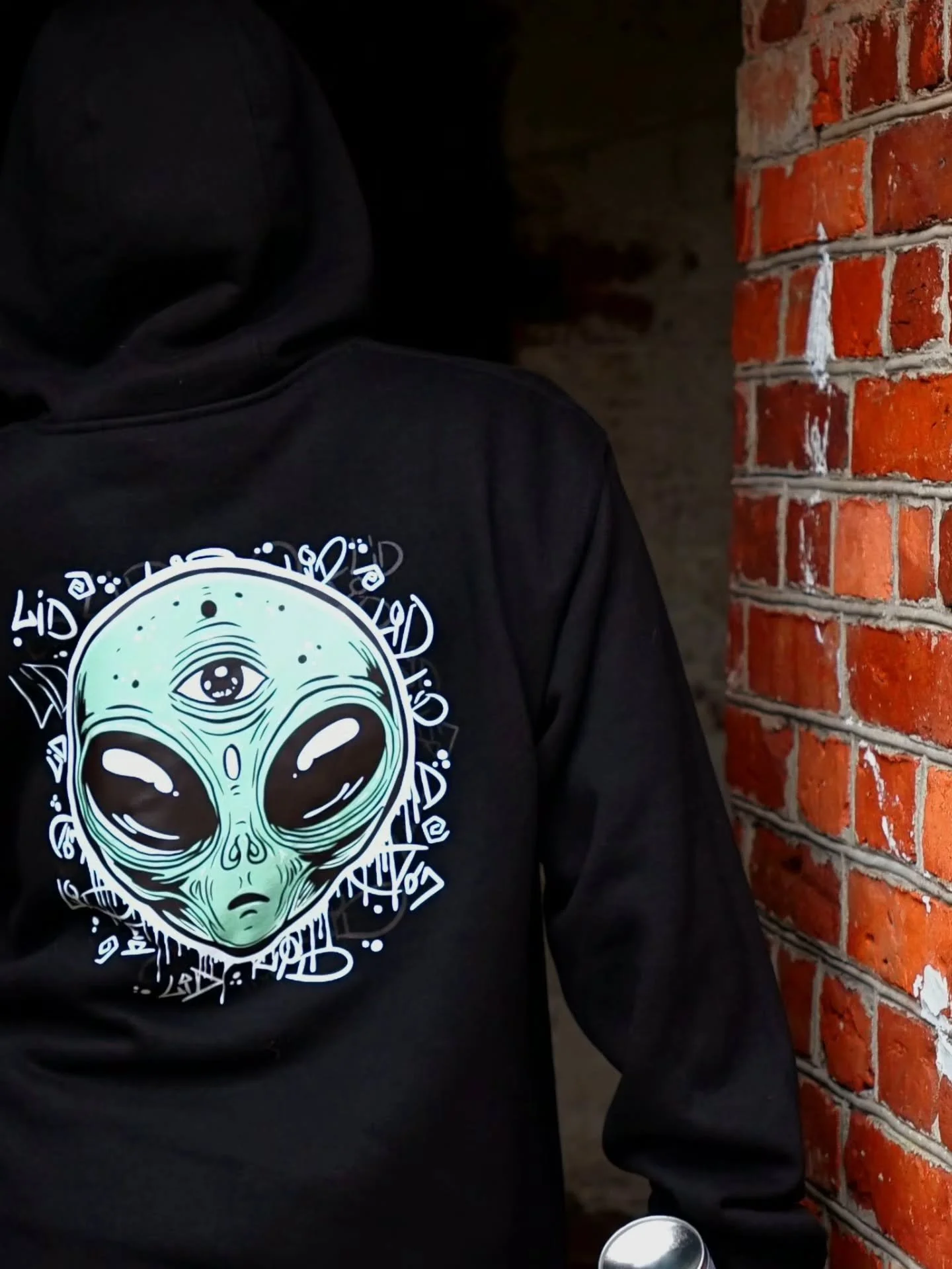 Go get that alien!🛸

www.letitdrip.fi