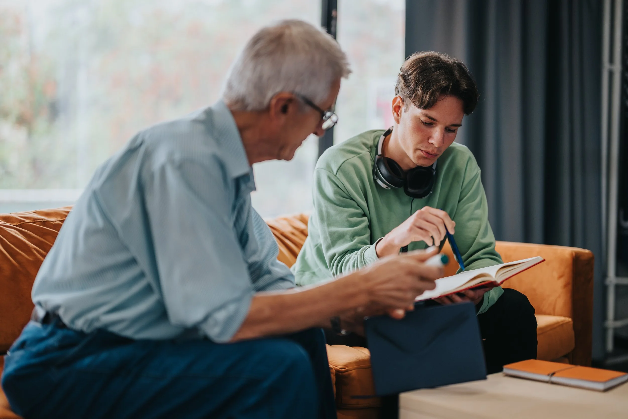 consultation-for-professionals-neurodivergent-young-adults