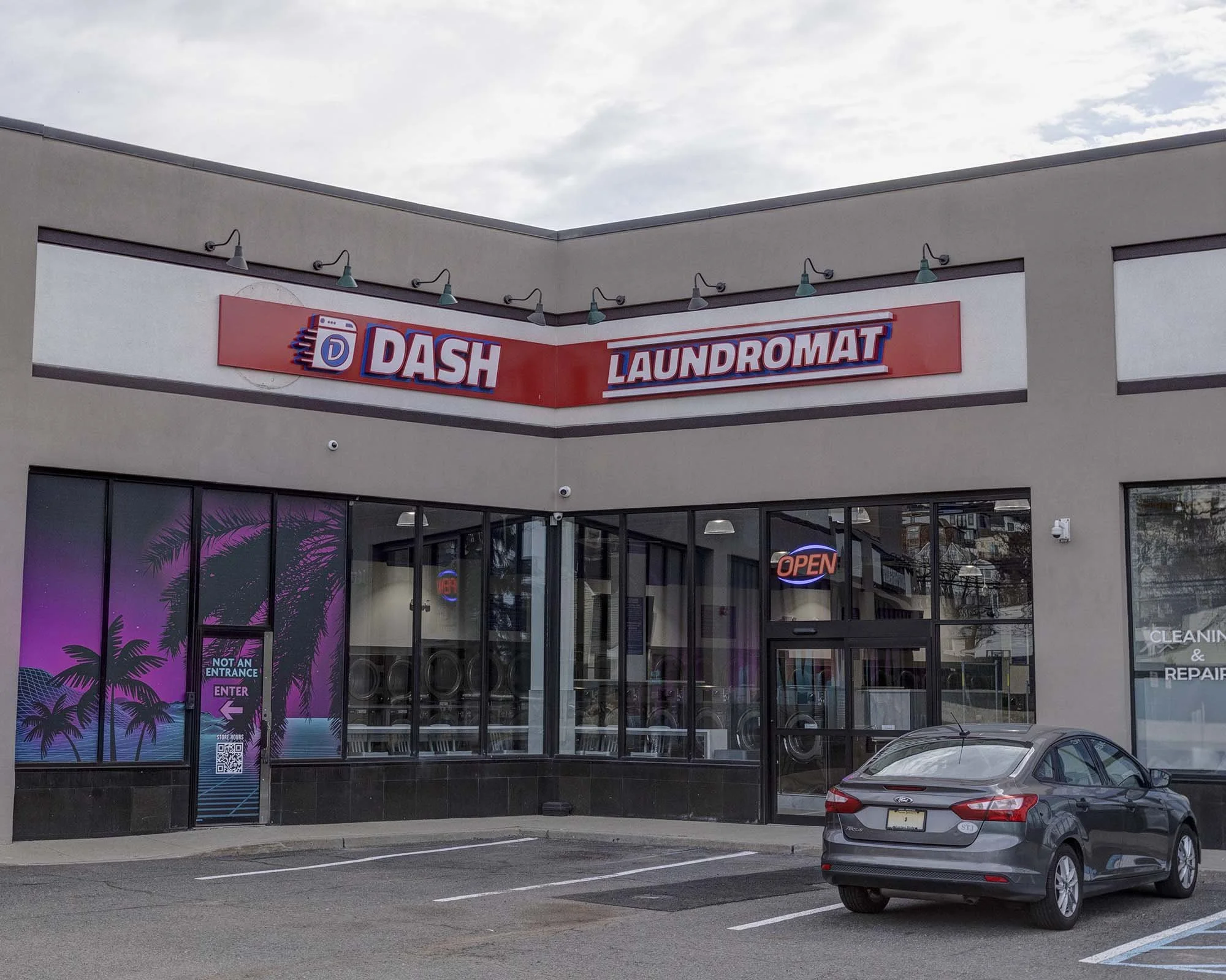 2026-04-01 Dash Laundromat-001.jpg