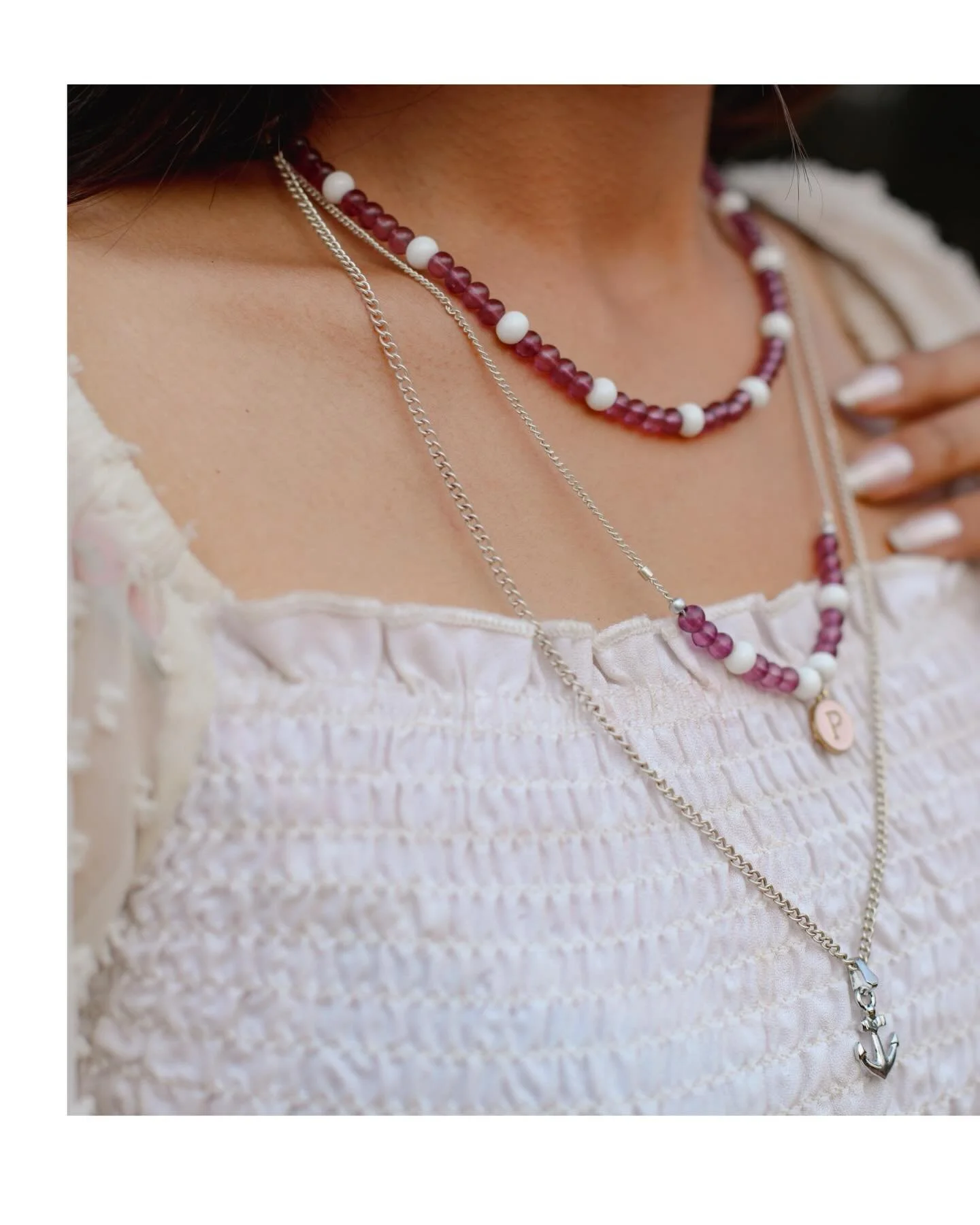 𝔹𝕖𝕒𝕕𝕤, 𝕓𝕦𝕥 𝕞𝕒𝕜𝕖 𝕚𝕥 𝕔𝕙𝕚𝕔. ℝ𝕖𝕒𝕝 𝕤𝕥𝕠𝕟𝕖𝕤- 𝕙𝕒𝕟𝕕𝕞𝕒𝕕𝕖 𝕨𝕚𝕥𝕙 𝕝𝕠𝕧𝕖. 𝕋𝕙𝕚𝕤 𝕚𝕤 𝕨𝕙𝕖𝕣𝕖 𝕤𝕚𝕞𝕡𝕝𝕚𝕔𝕚𝕥𝕪 𝕞𝕖𝕖𝕥𝕤 𝕤𝕥𝕪𝕝𝕖.  #𝔼𝕗𝕗𝕠𝕣𝕥𝕝𝕖𝕤𝕤 #𝔸𝕖𝕤𝕥𝕙𝕖𝕥𝕚𝕔 #ℂ𝕙𝕚𝕔