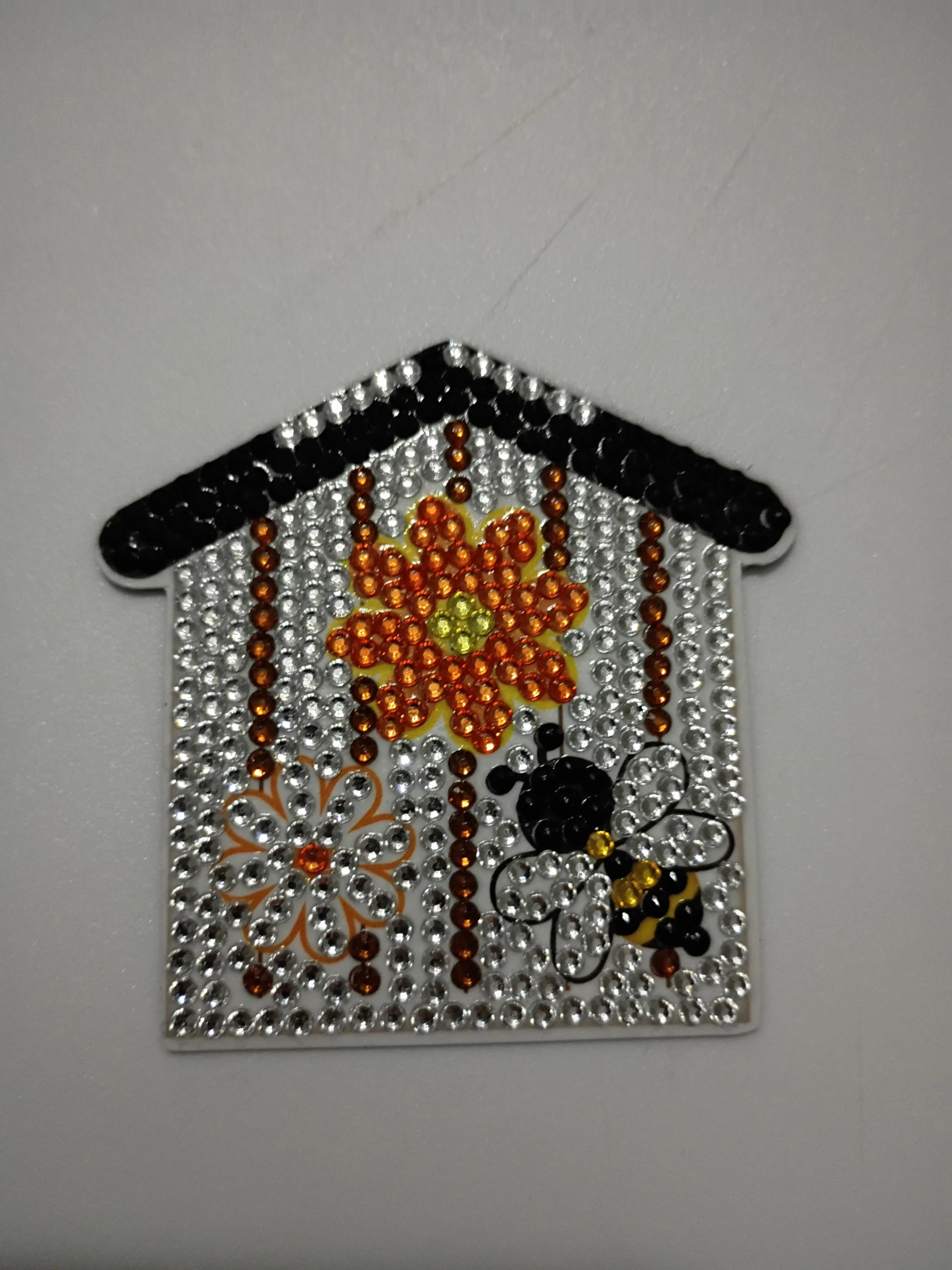 bee hive magnet