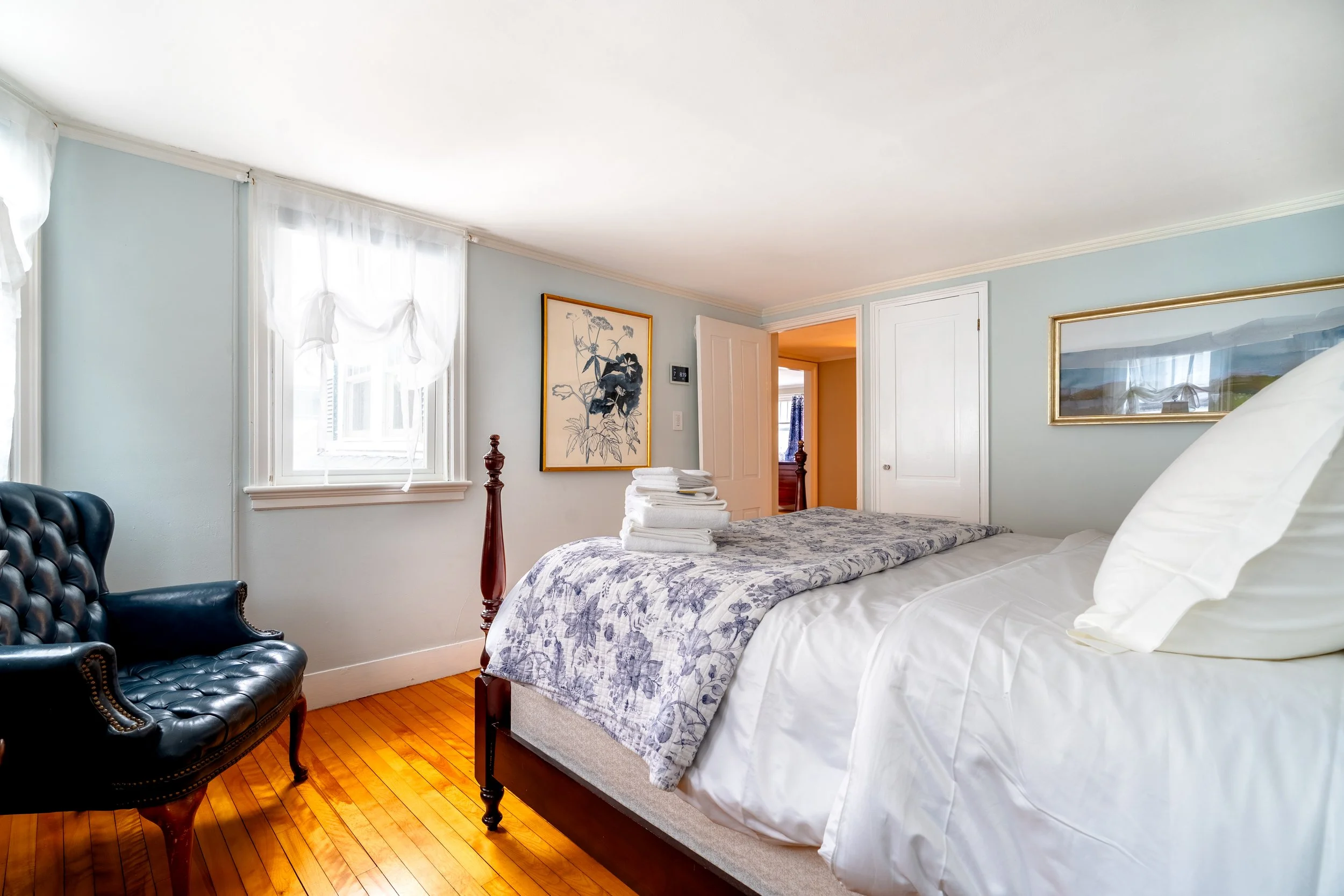 Three Sisters House-6.jpg