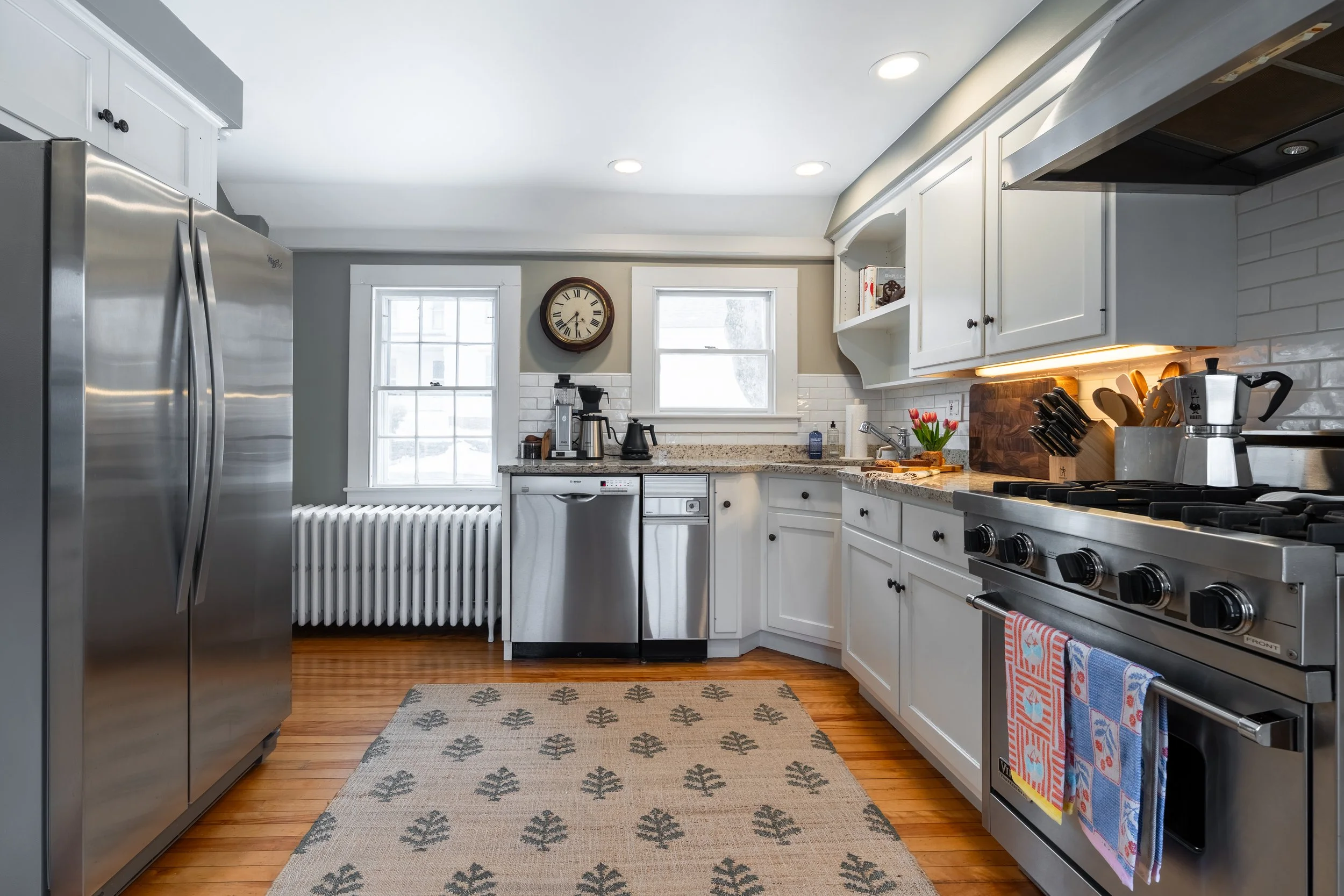 Three Sisters House-26.jpg