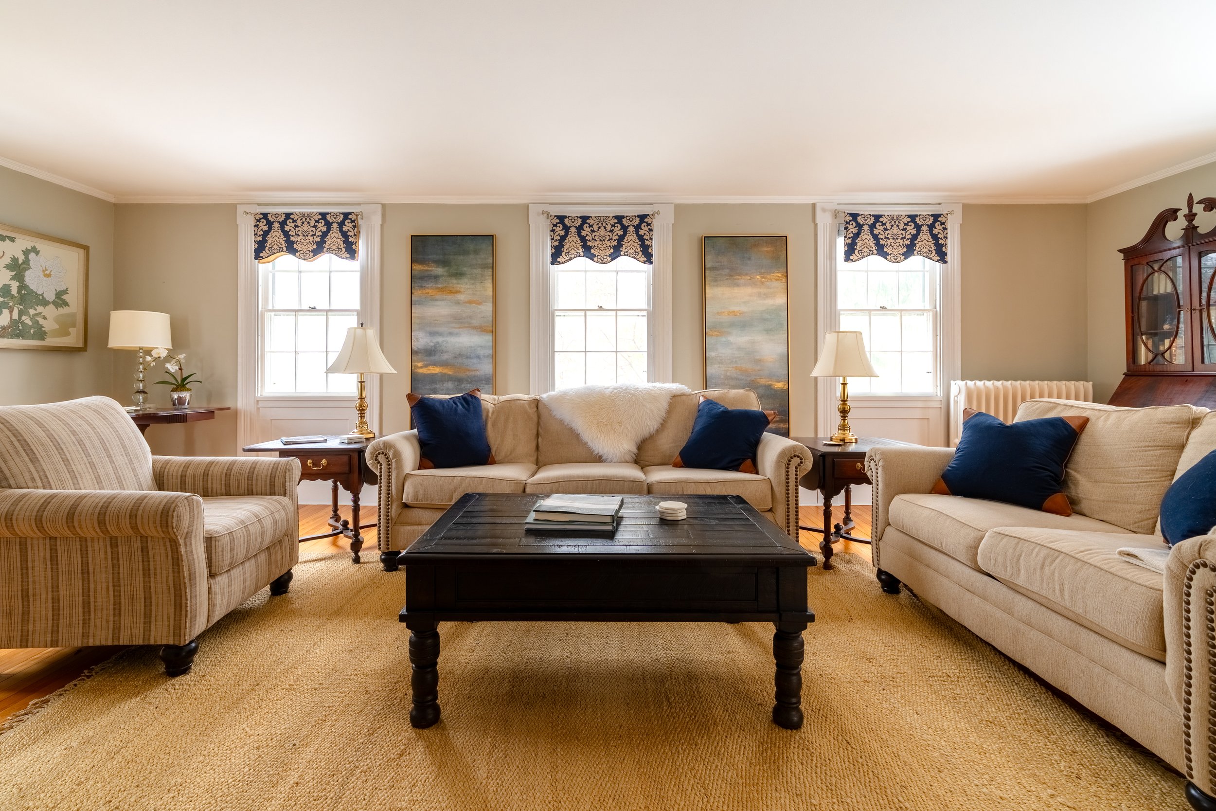 Three Sisters House-34.jpg