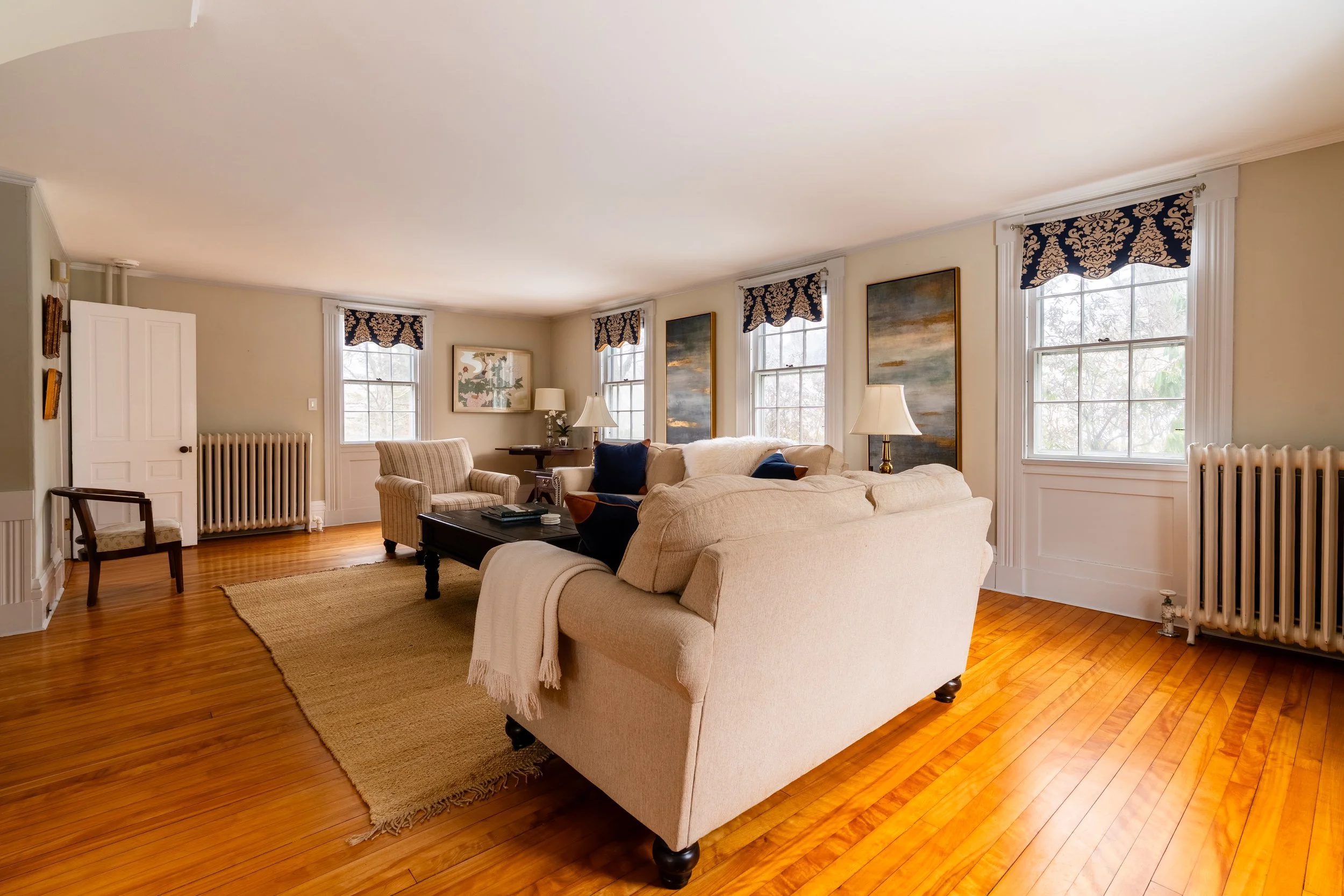 Three Sisters House-36.jpg