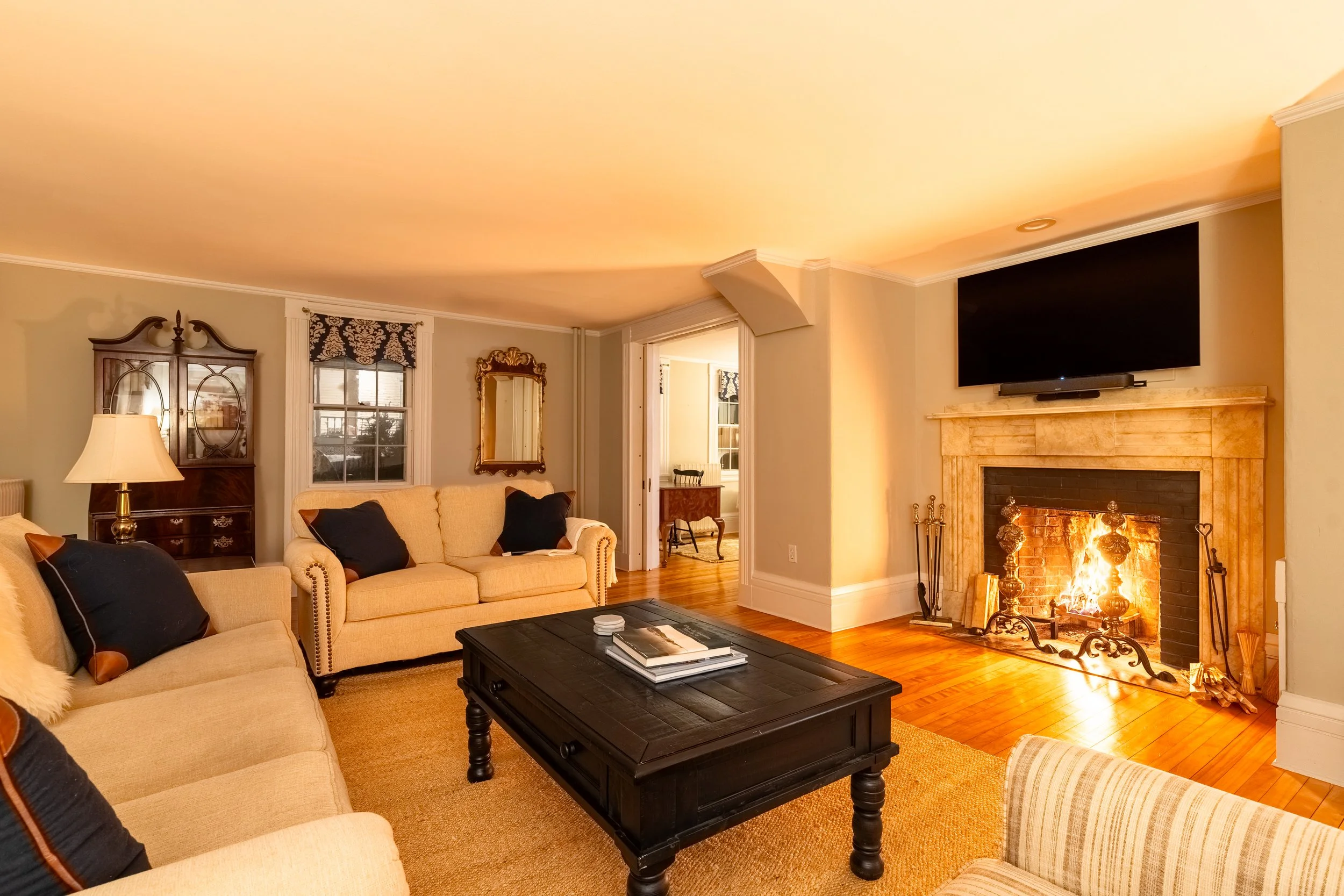 Three Sisters House-61.jpg