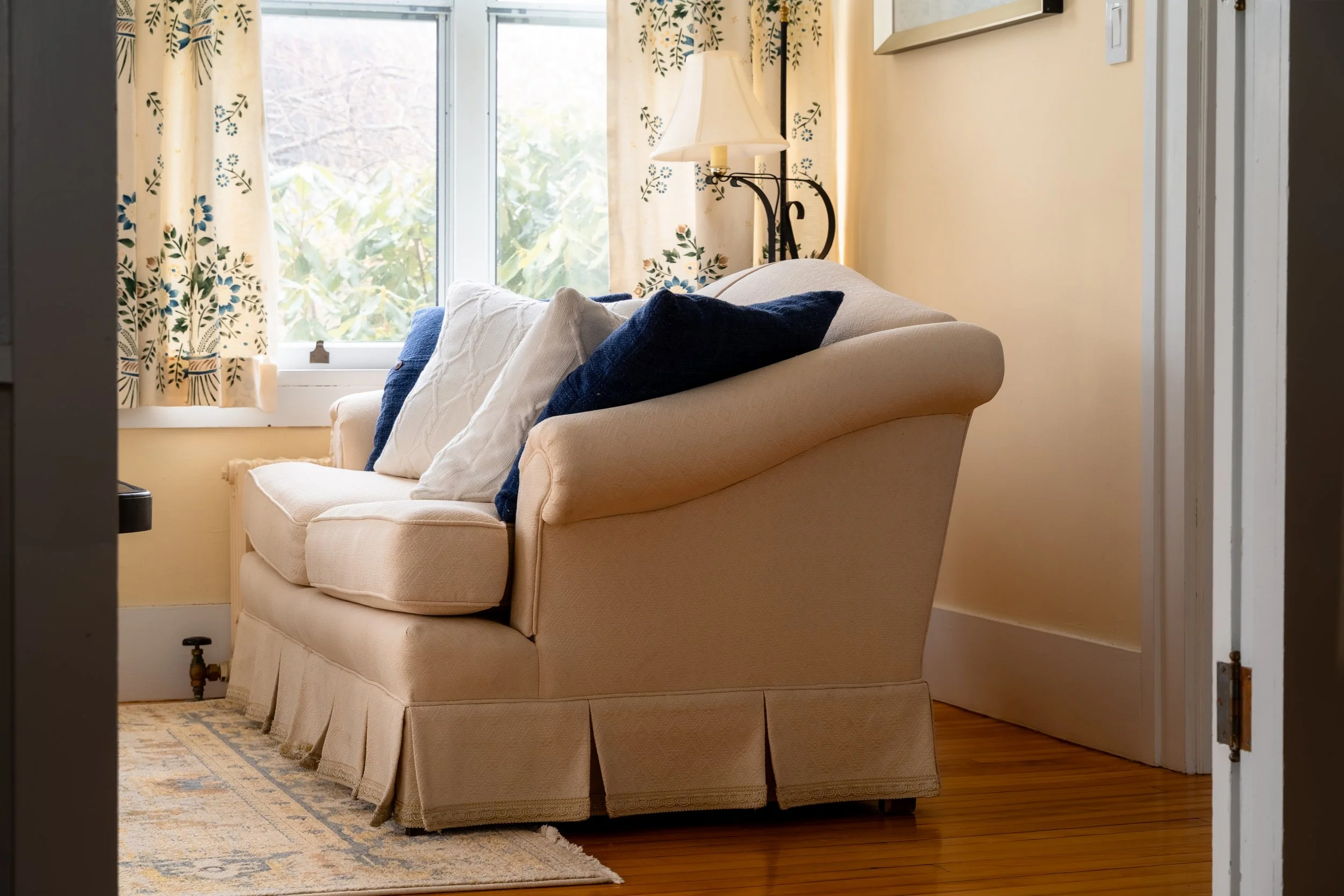 Three Sisters House-74.jpg