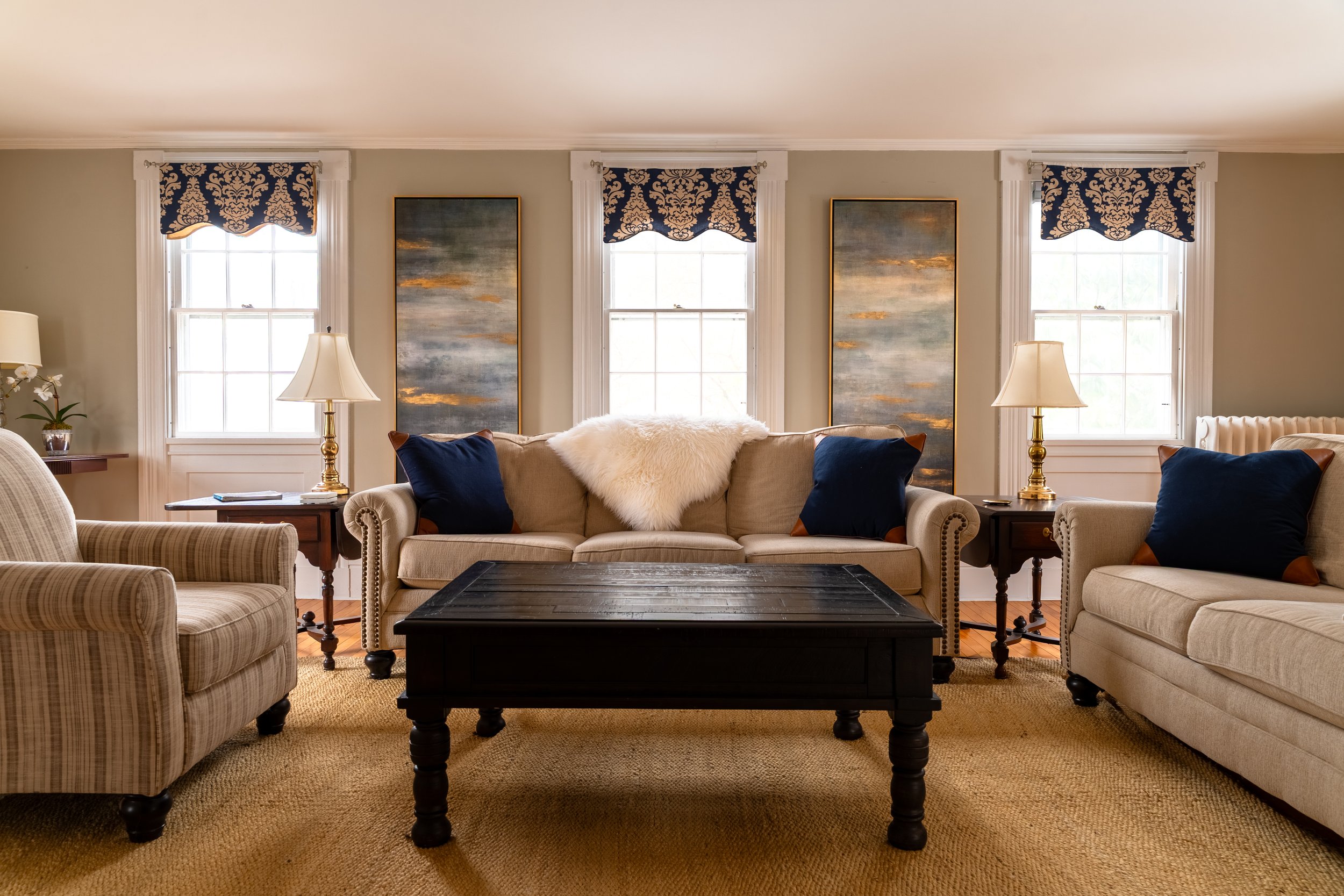 Three Sisters House-96.jpg