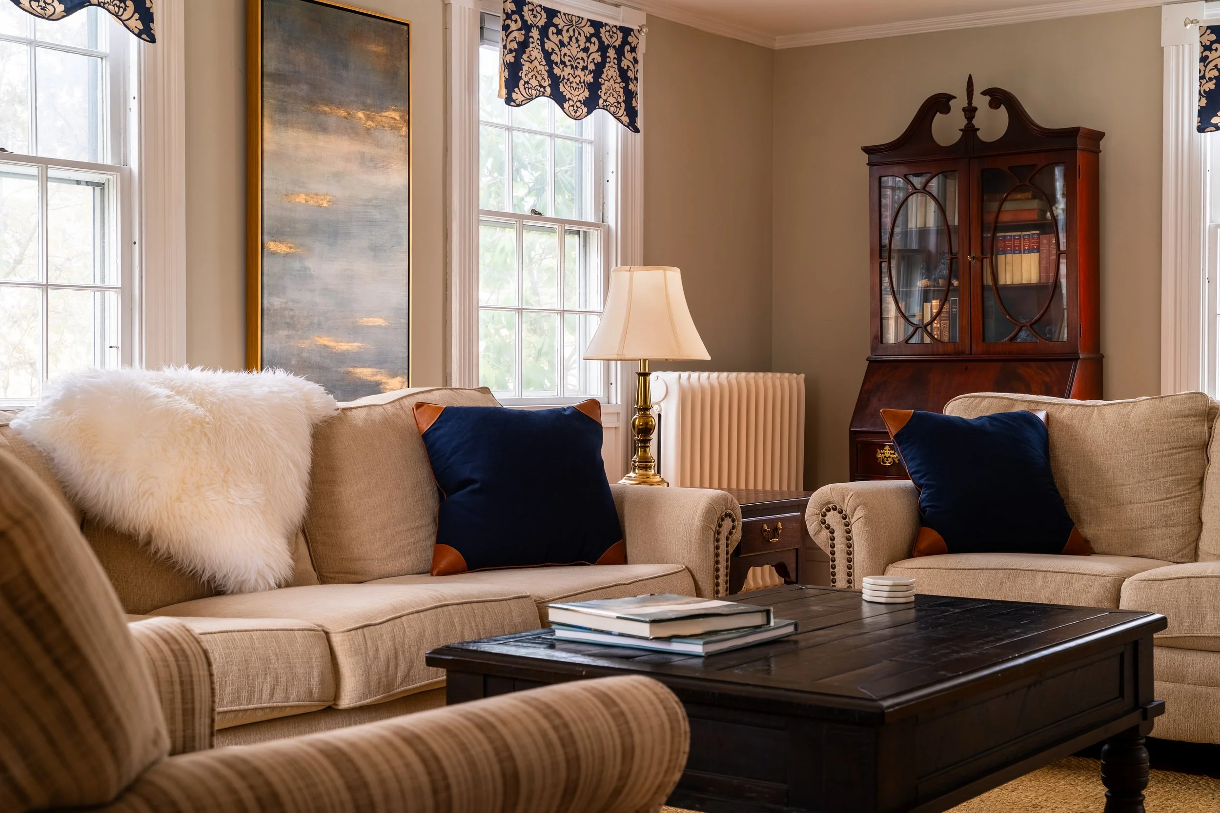 Three Sisters House-117.jpg