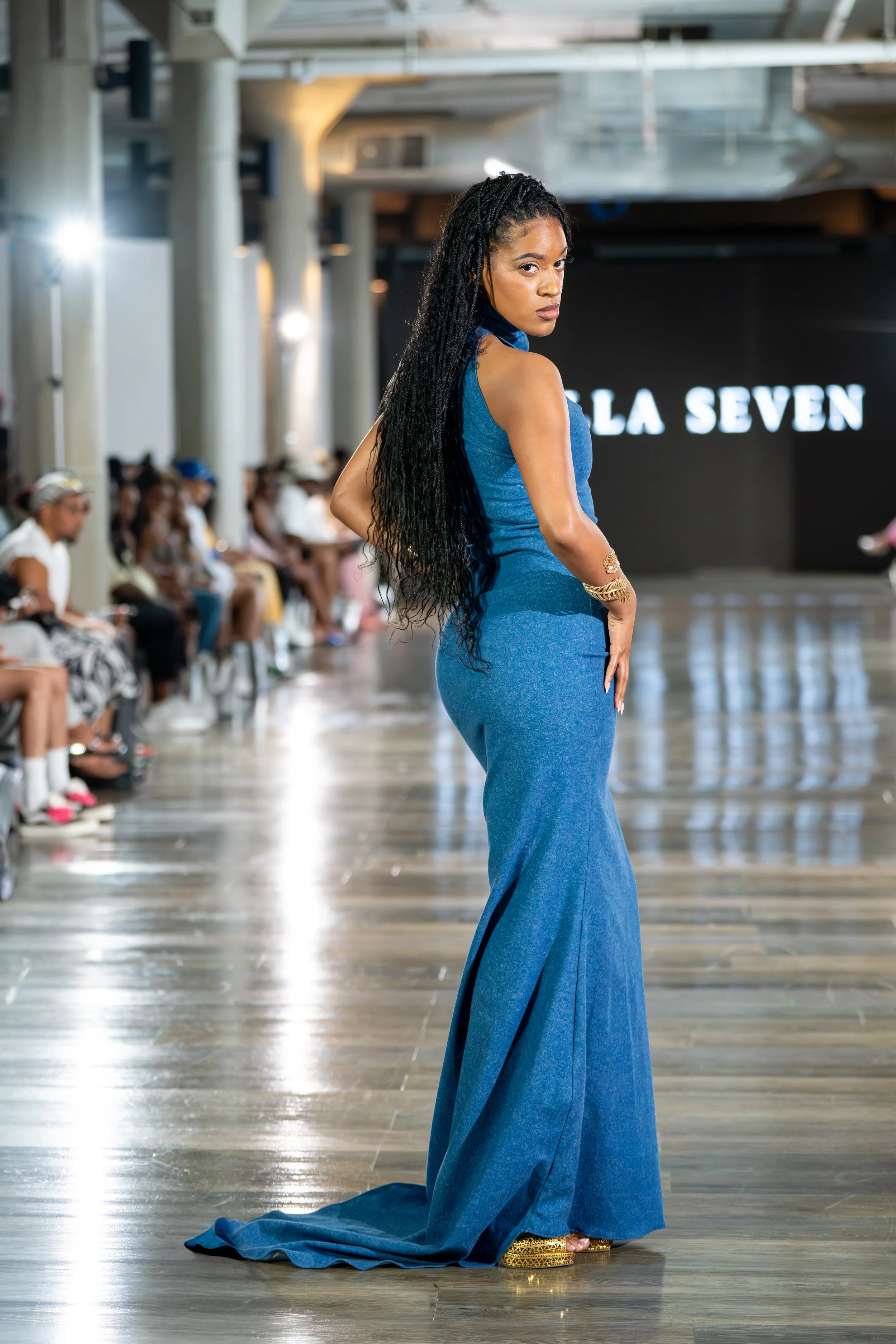 Professional runway photography in Philadelphia featuring fashion weeks, designer showcases, and live runway productions. View high-quality runway coverage by Ran With A Cam.