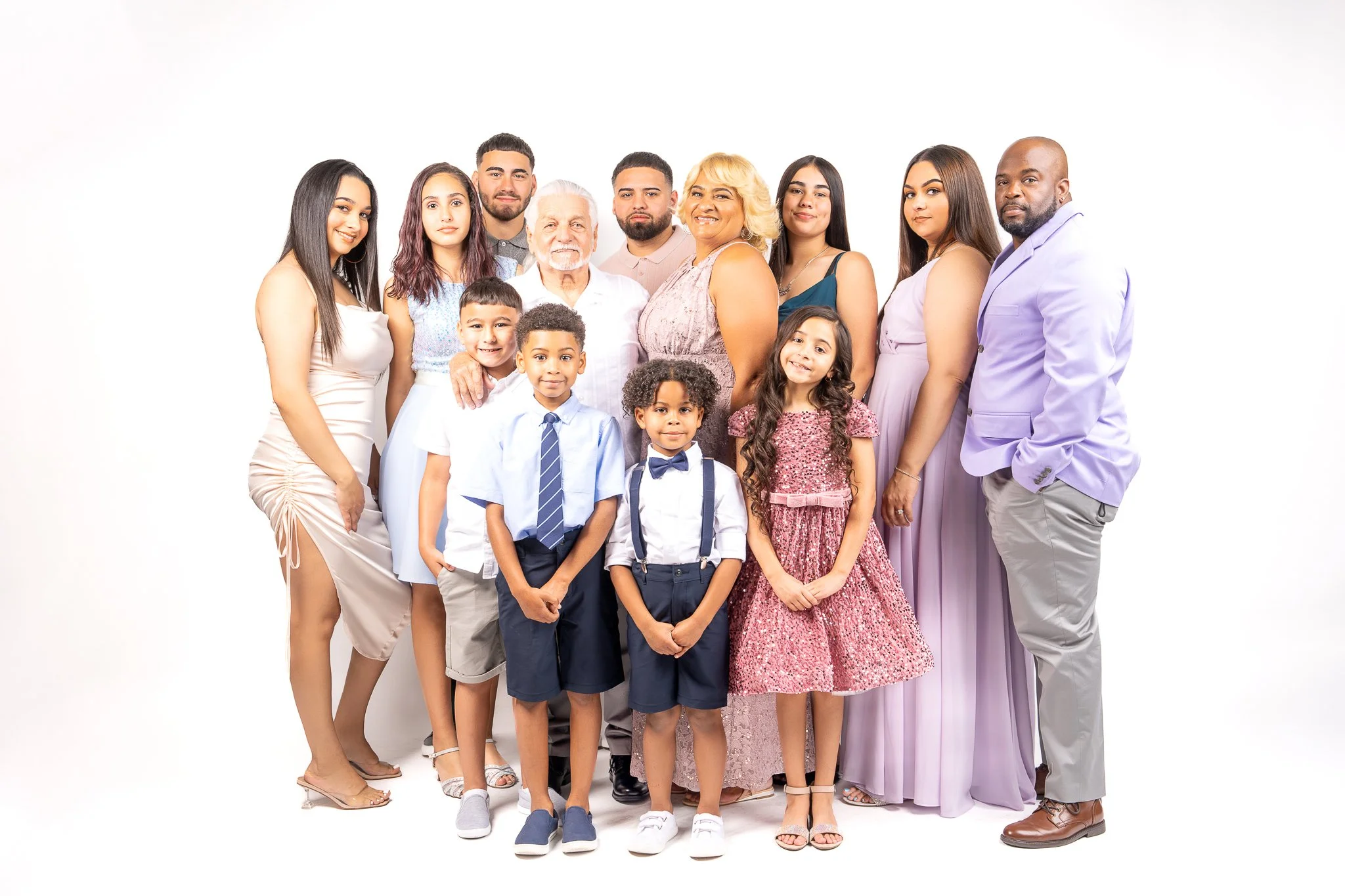 Large family group portrait photography Philadelphia by Ran With A Cam
