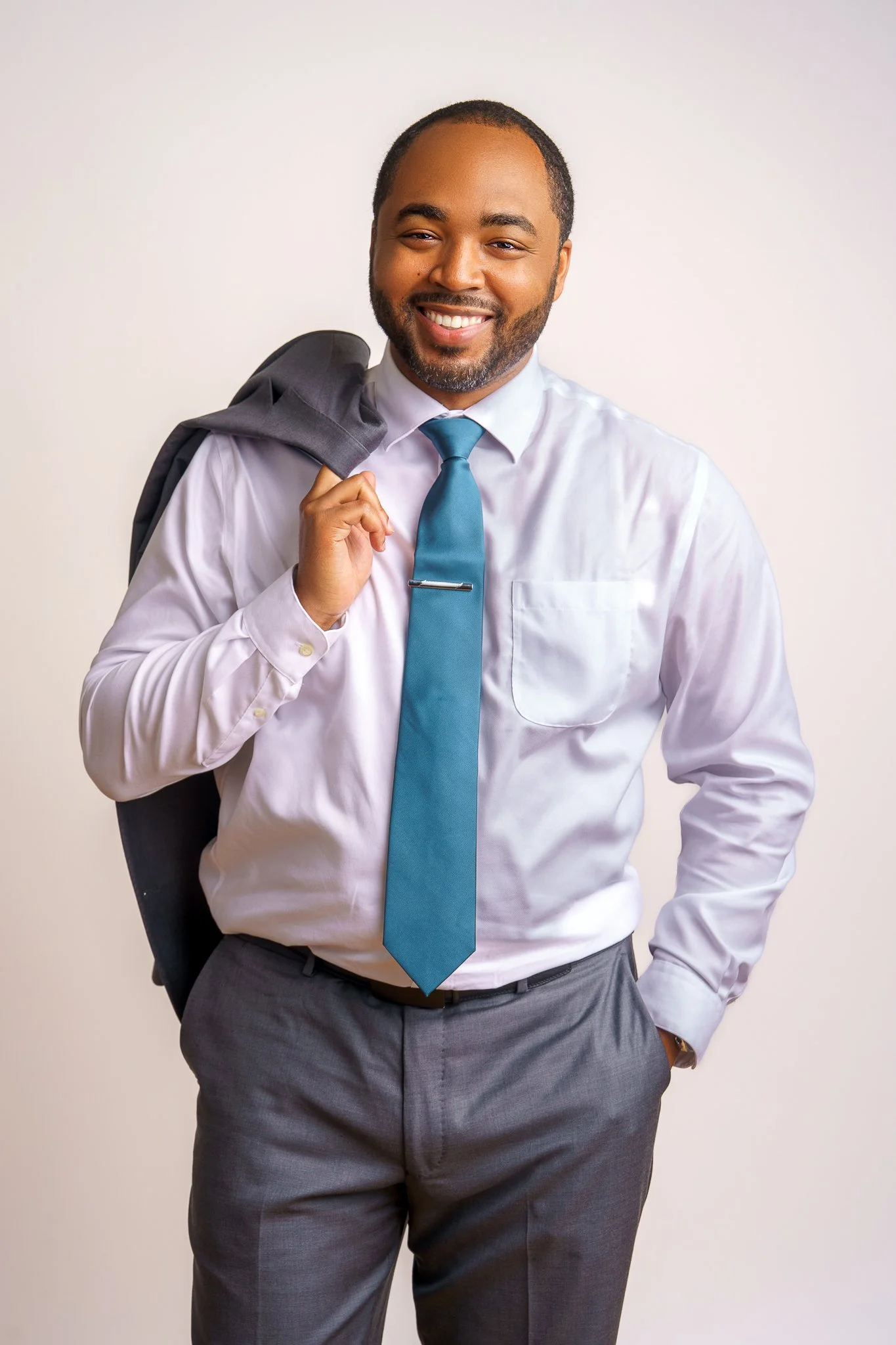 Professional business headshot photography in Philadelphia by Ran With A Cam