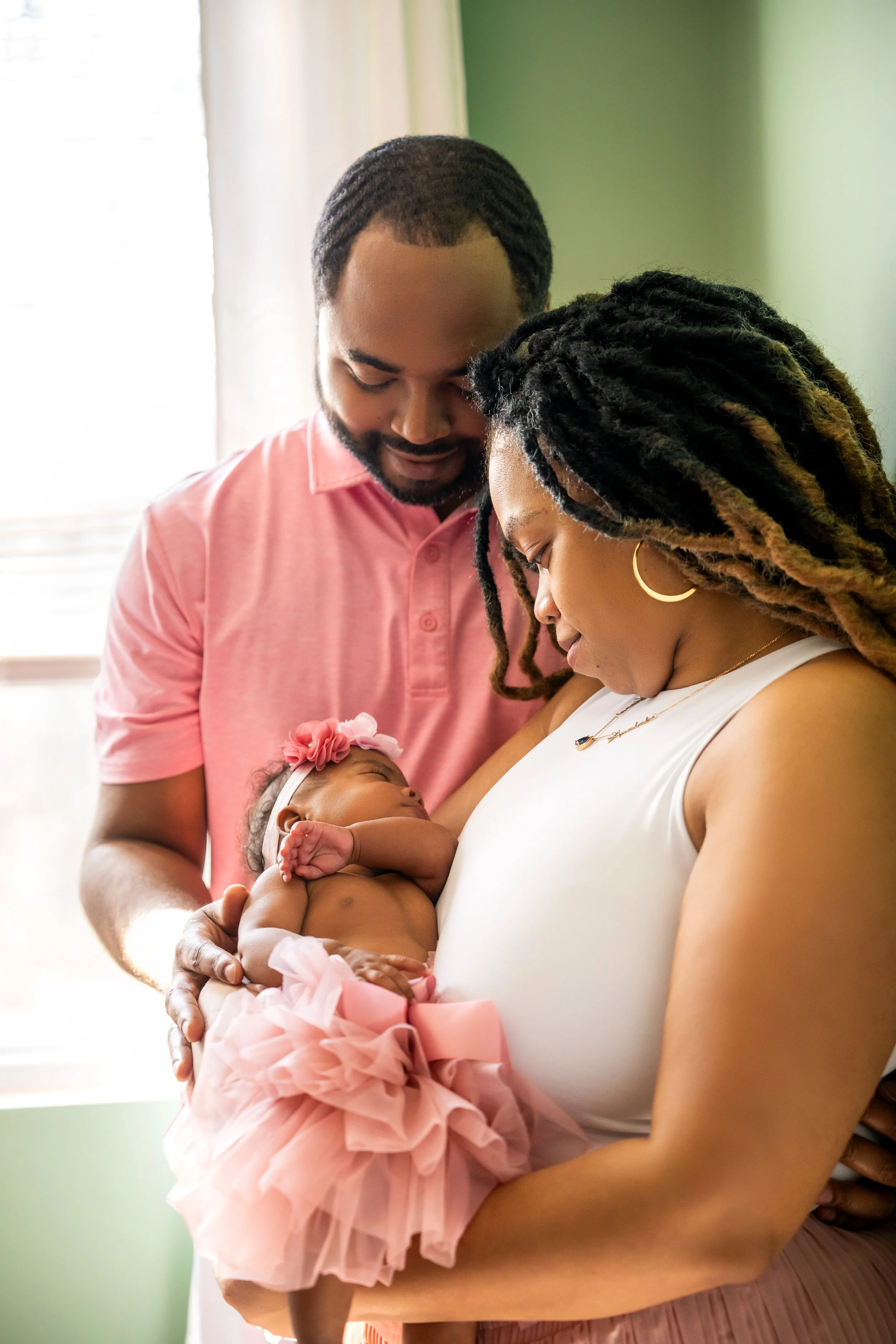 New family newborn portrait photography in Philadelphia by Ran With A Cam