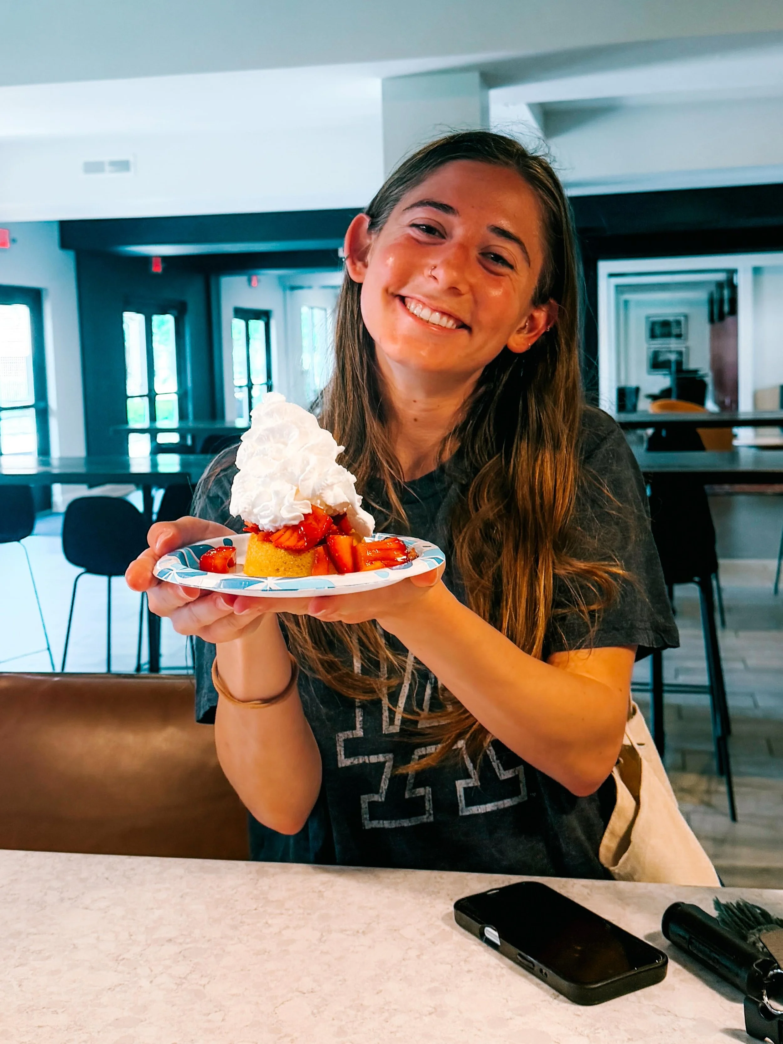 🍓🍰 Sweet treats and even sweeter residents 😉✨ 

Thanks for making our weekly resident event at The Griff so special! 💌

#CommunityLiving #ResidentEvents #TheGriff #columbus