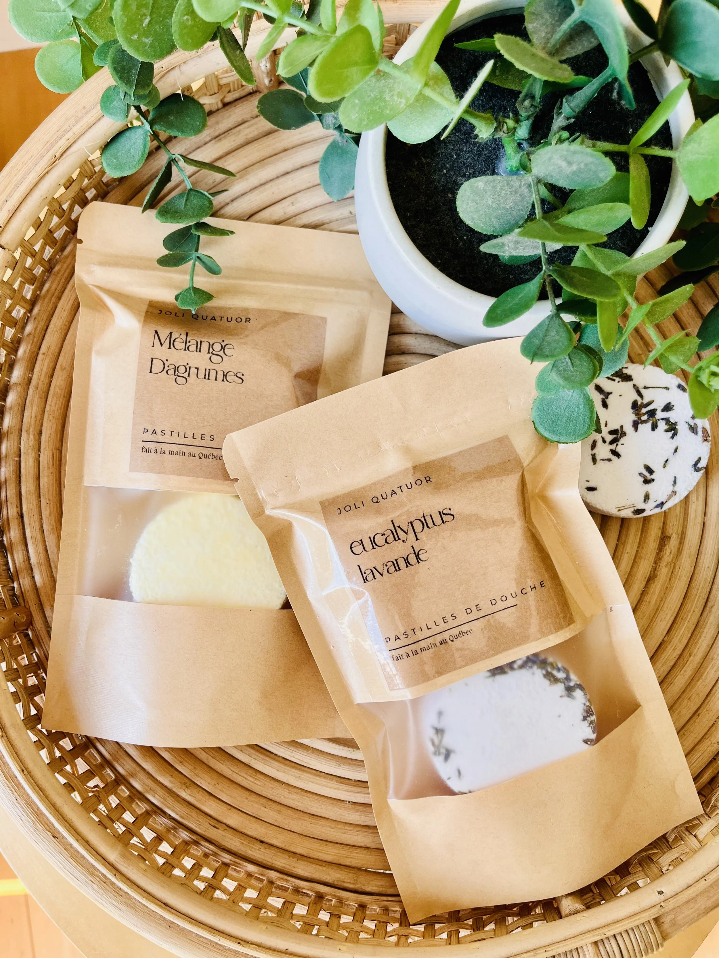 PASTILLES EFFERVESCENTES POUR LA DOUCHE