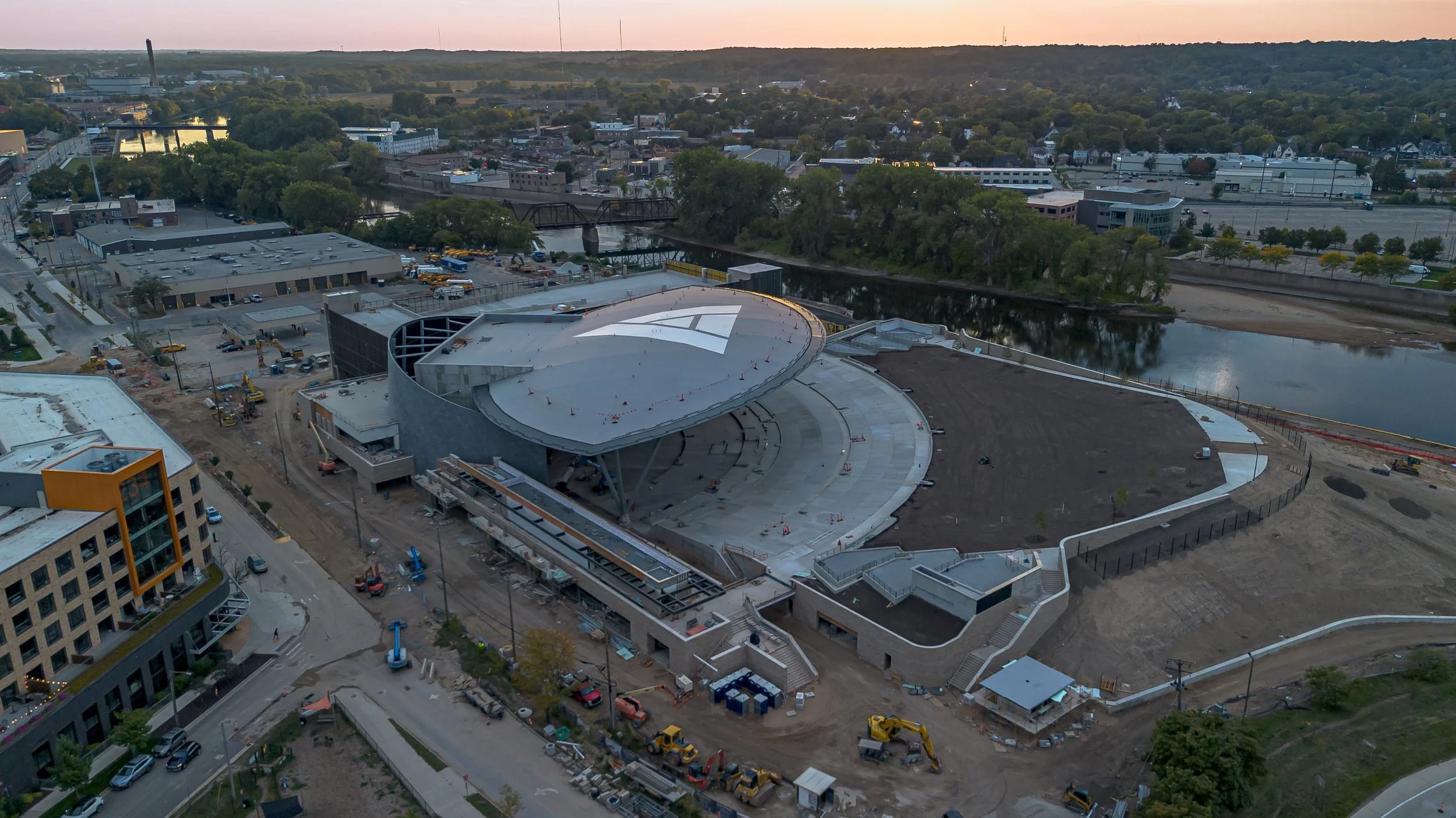 Acrisure Amphitheater Grand Rapids