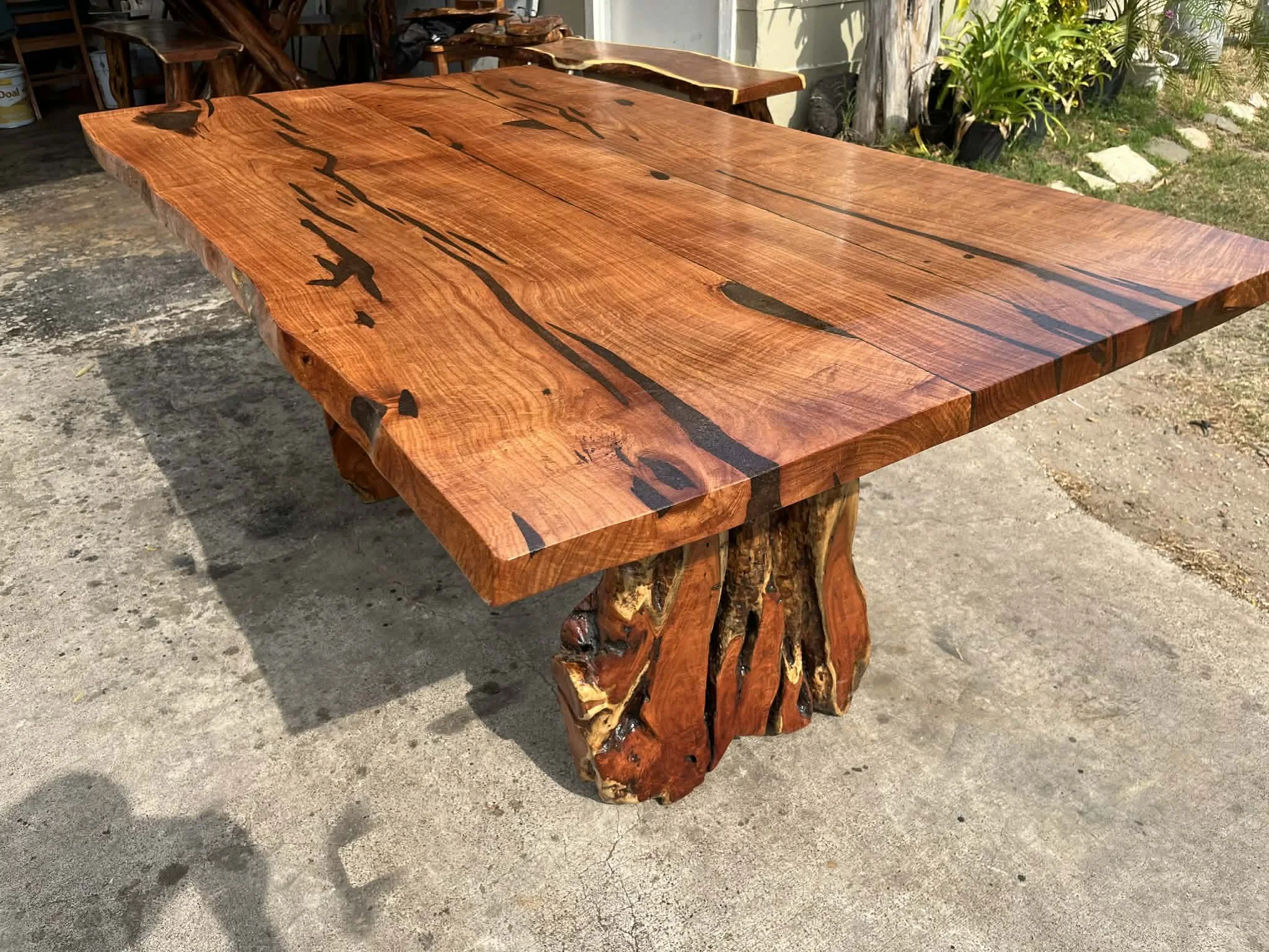 Mesquite Rustic-style Table #042