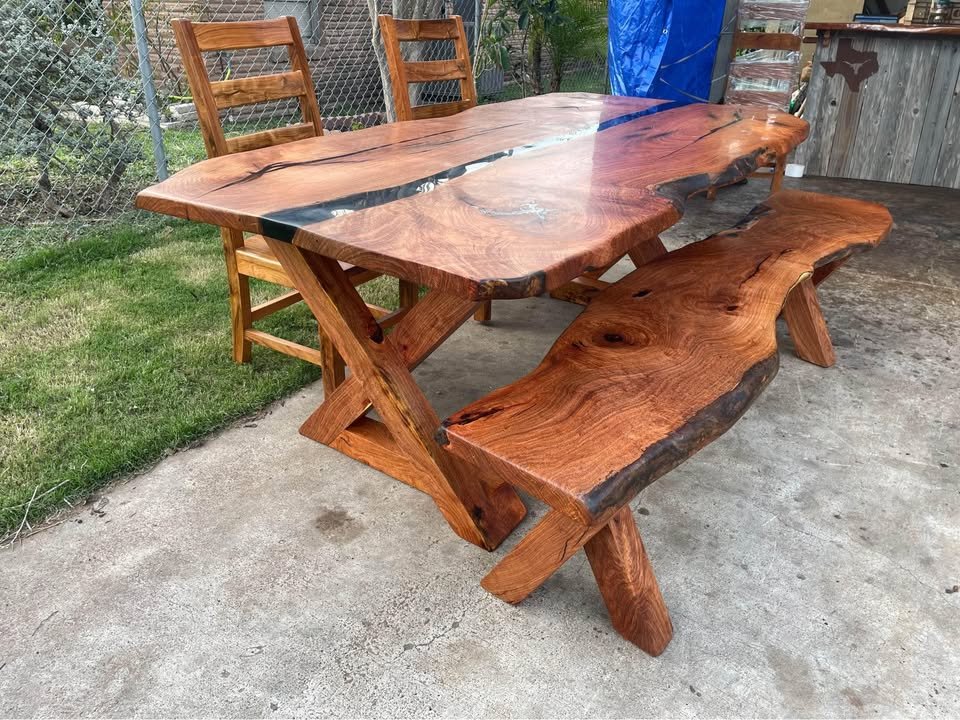 Modern Mesquite Epoxy #059