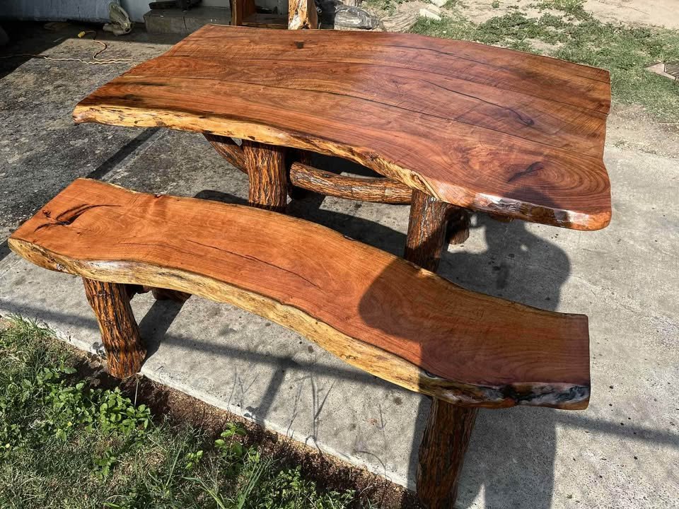 Mesquite Rustic Table Set #003
