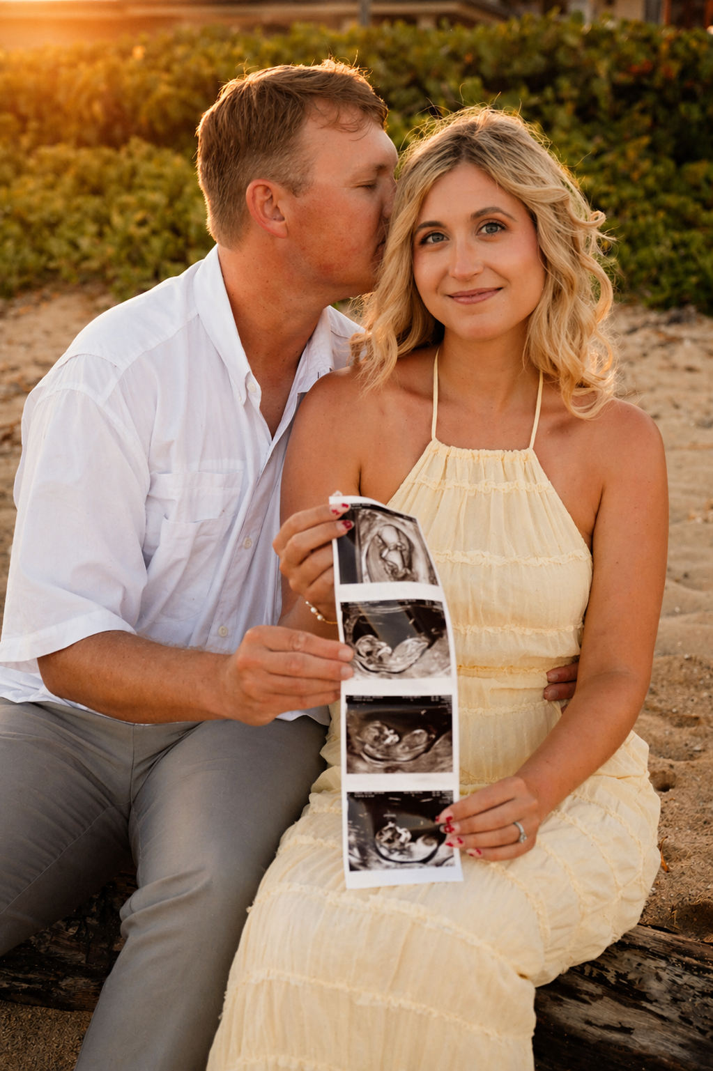 Planning a Babymoon in Hawaii? Why You Should Schedule a Maternity Photo Session