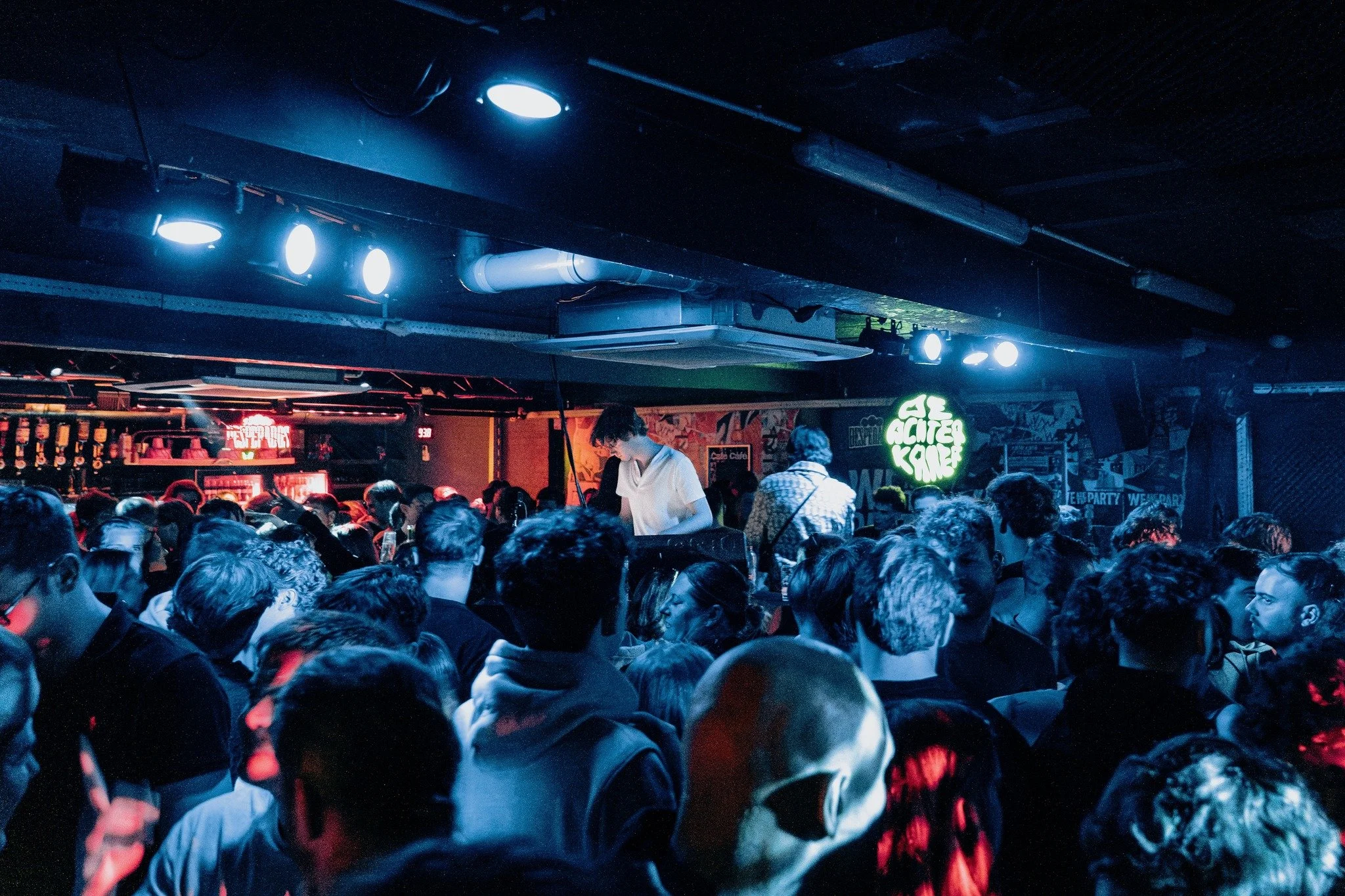 DE ACHTERKAMER :: 360 EASTER BOILER