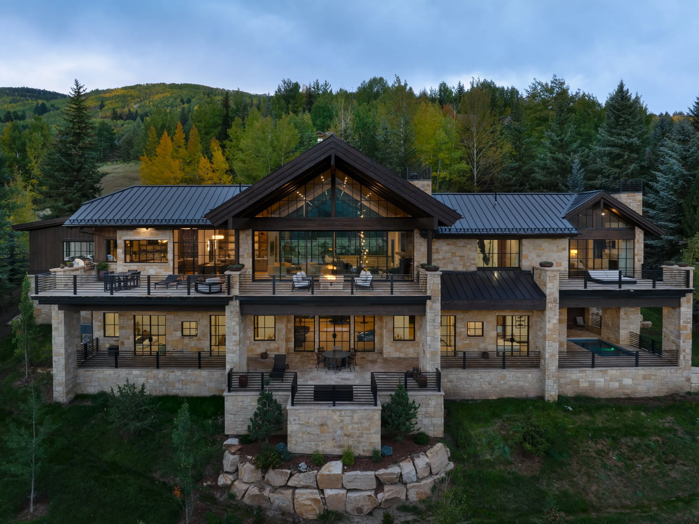 EleviewsHolden_Exterior4.jpg