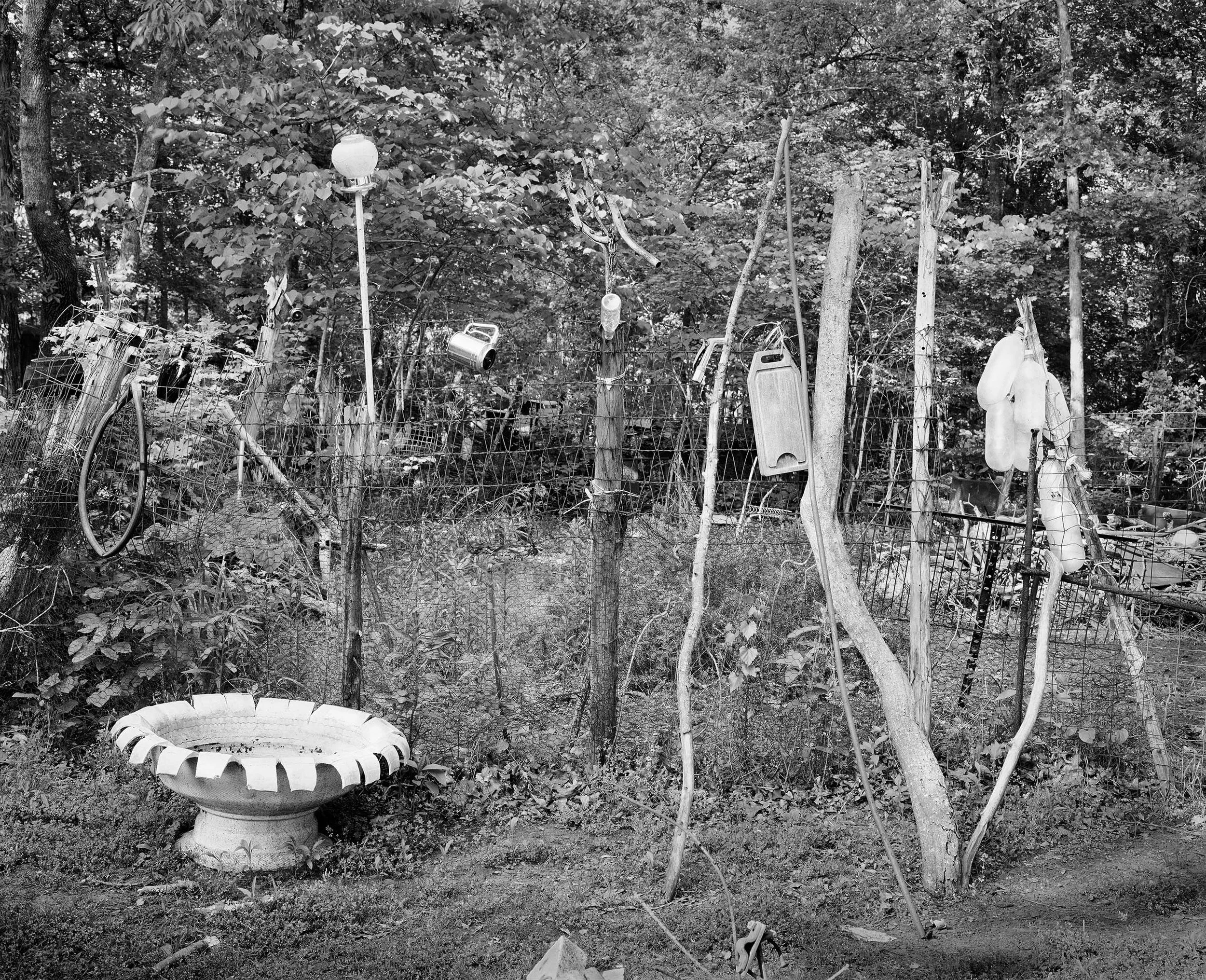 32 Herman Thompson's Yard, Jenkensville, South Carolina, 2005 (1).jpg