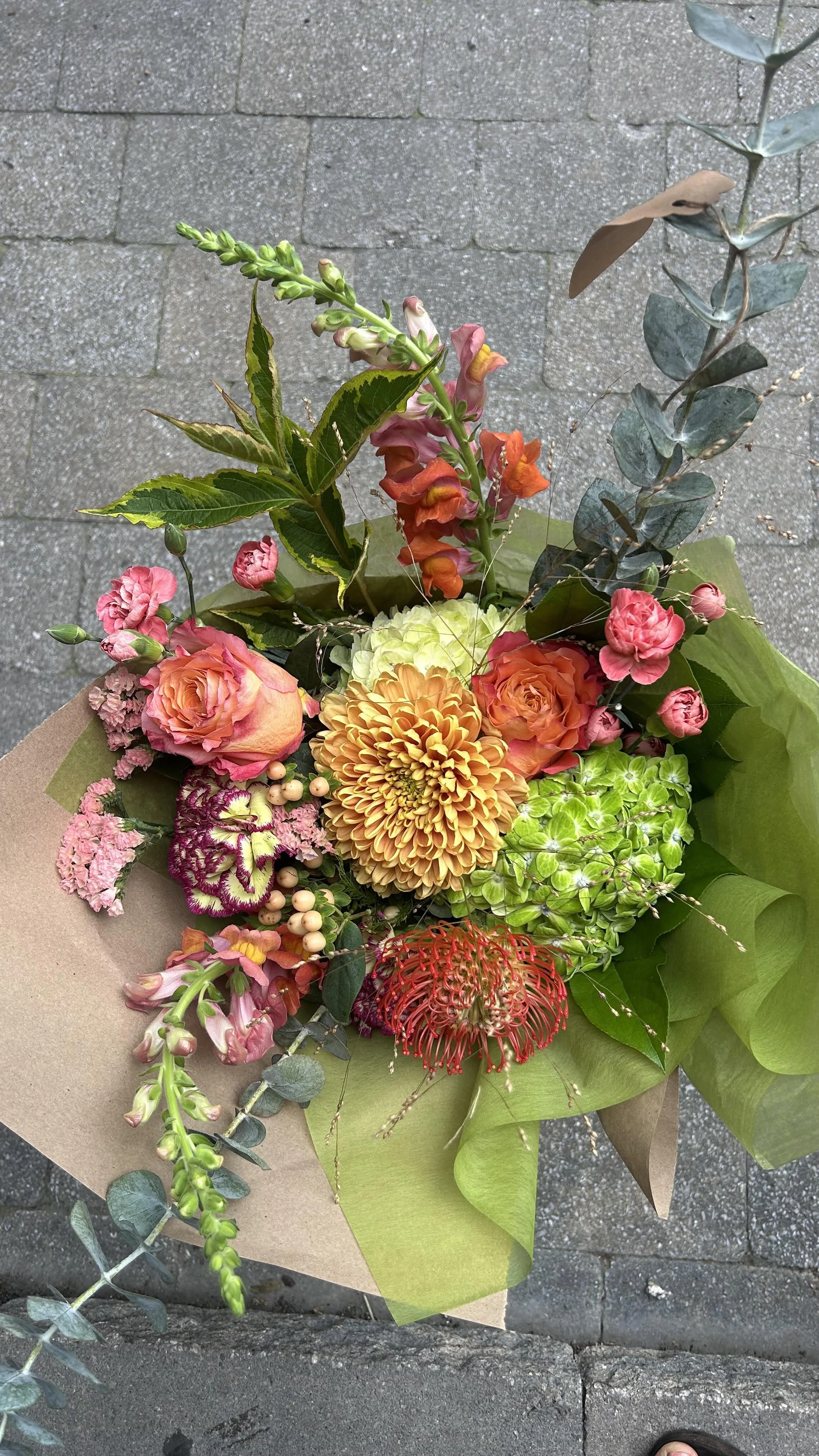 Soft autumn bouquet