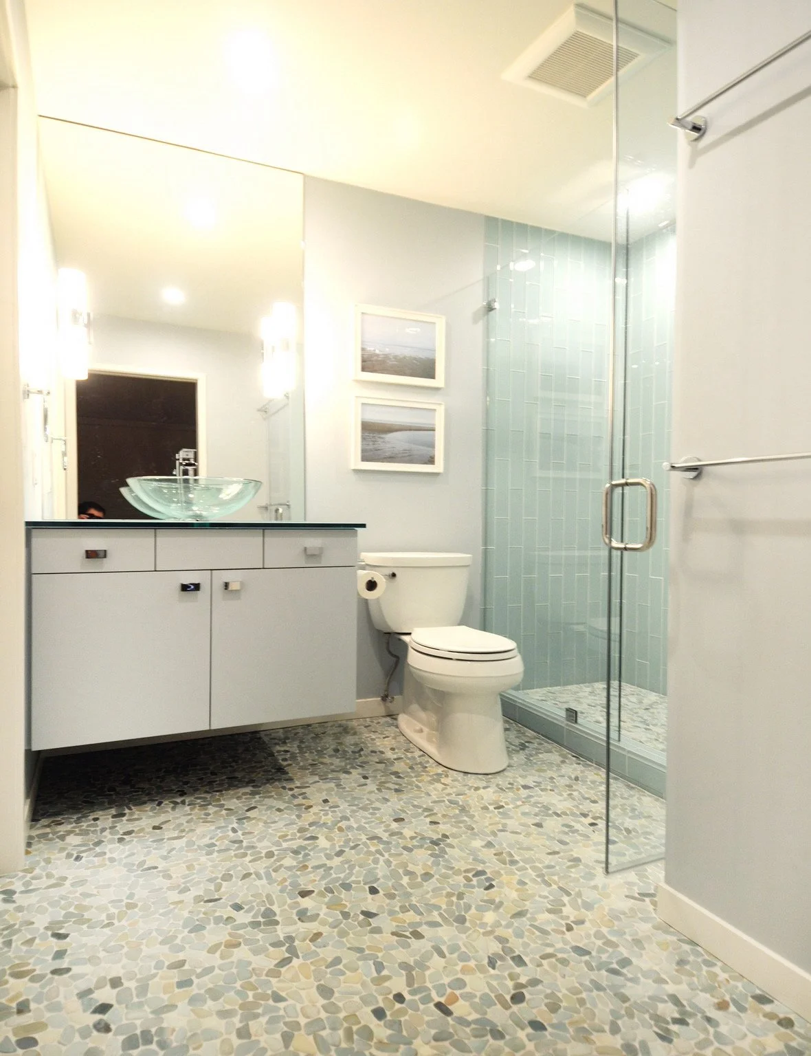 NEMEC-ShelterBay_Bath1_02.jpg