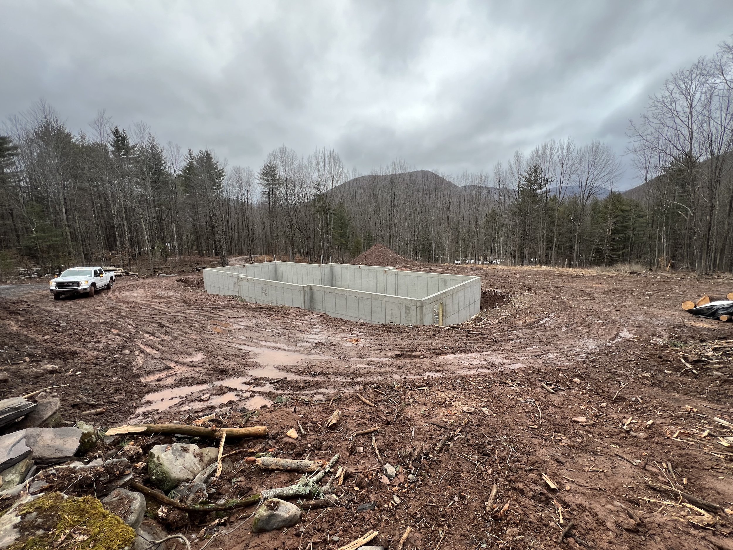 ll-earthworx-site prep-foundation excavation-13.jpeg