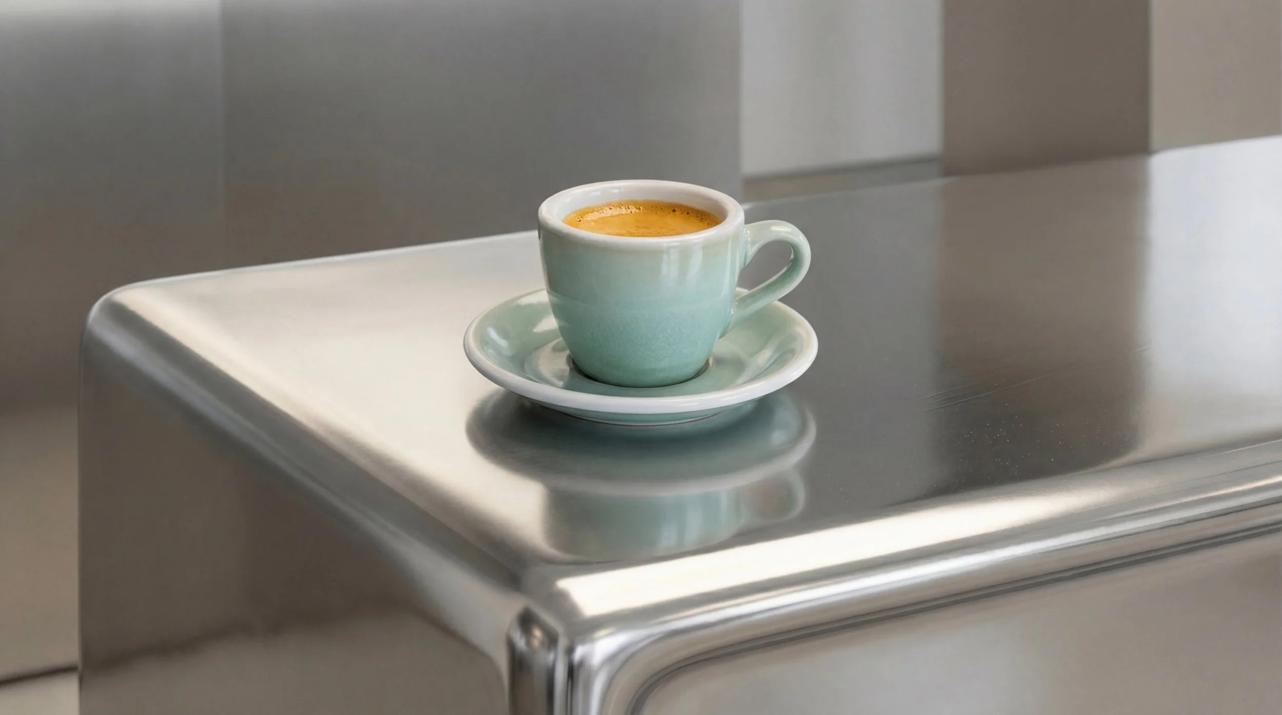 Signature Espresso |  Chocolatey ·  Nutty ·  Bold