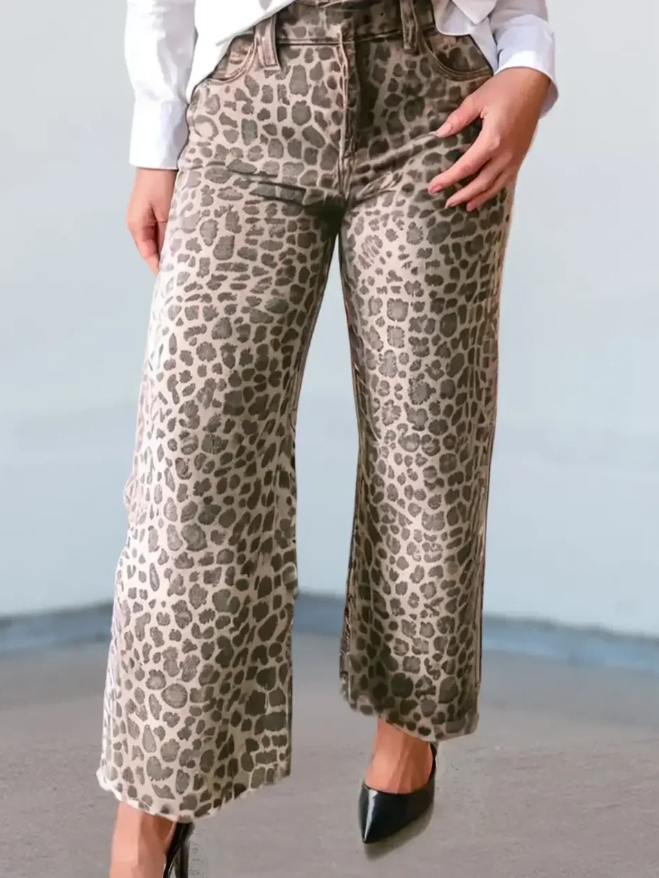 Leopard+Jeans.webp